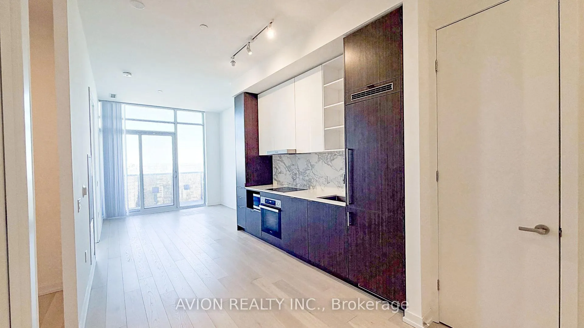 Photo 8 of Unit PH103, 55 Cooper Street, Toronto, Waterfront Communities — HOMEH