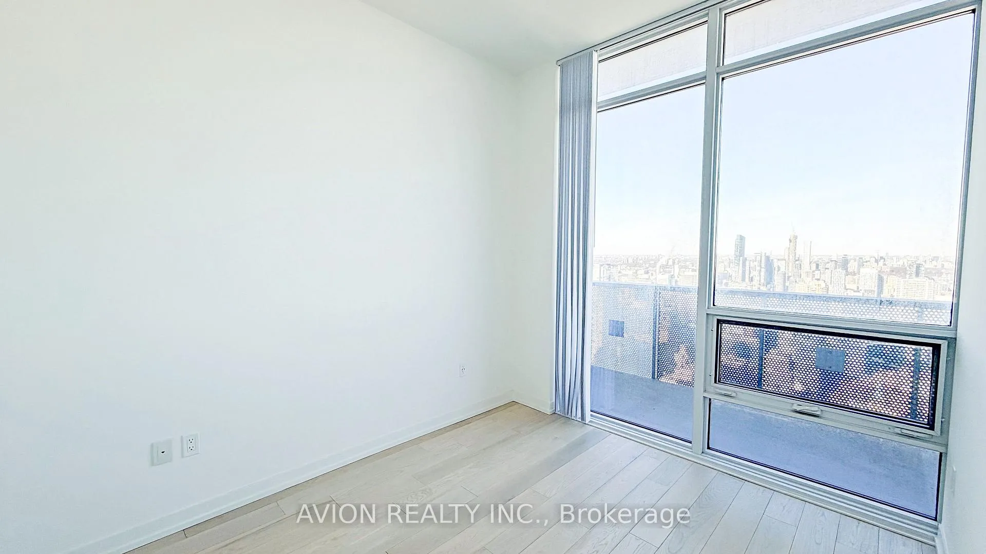 Photo 12 of Unit PH103, 55 Cooper Street, Toronto, Waterfront Communities — HOMEH