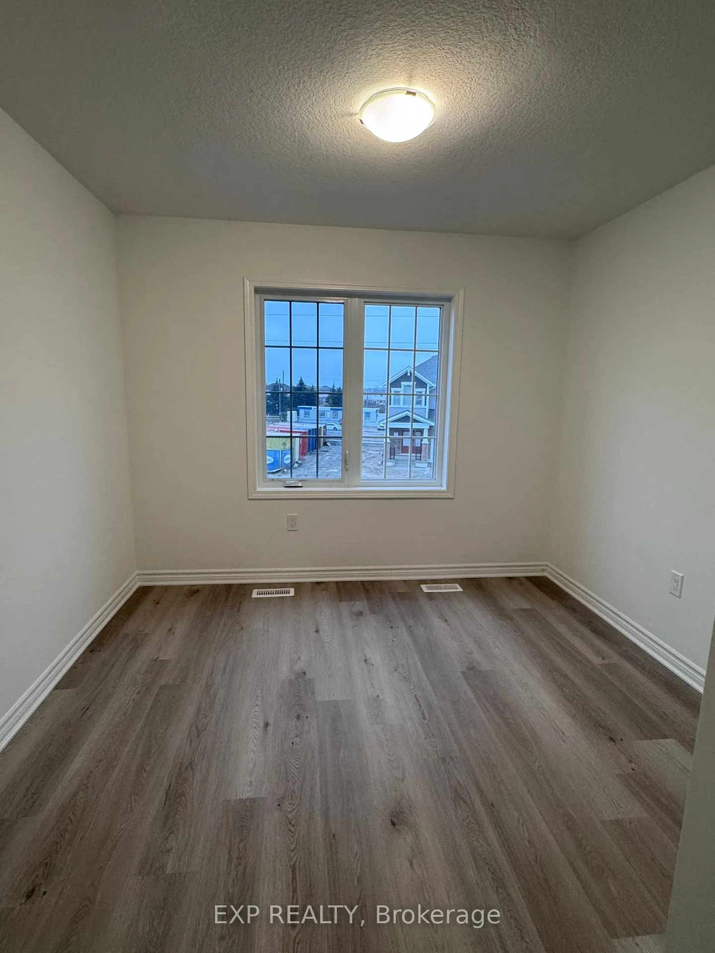 Photo 15 of 155 Stamson Street, Kitchener — HOMEH