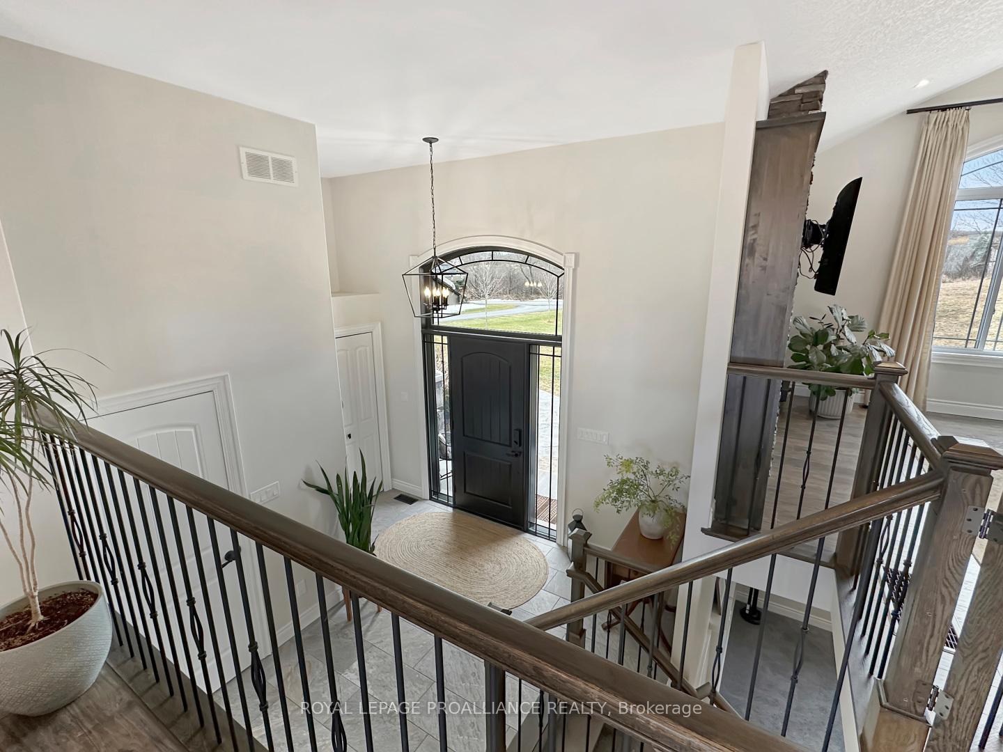 Photo 5 of 92 Morgan Road, Belleville, Thurlow Ward — HOMEH