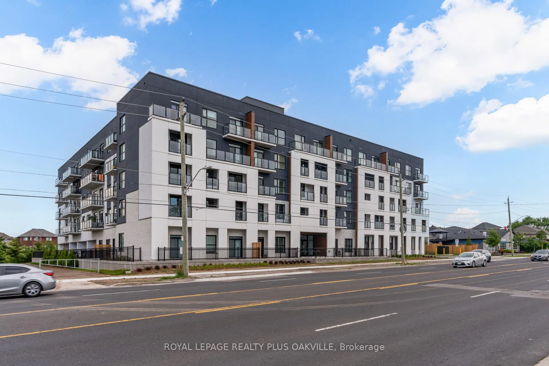 Photo 1 of Unit 221, 1936 Rymal Road E, Hamilton, Stoney Creek — HOMEH