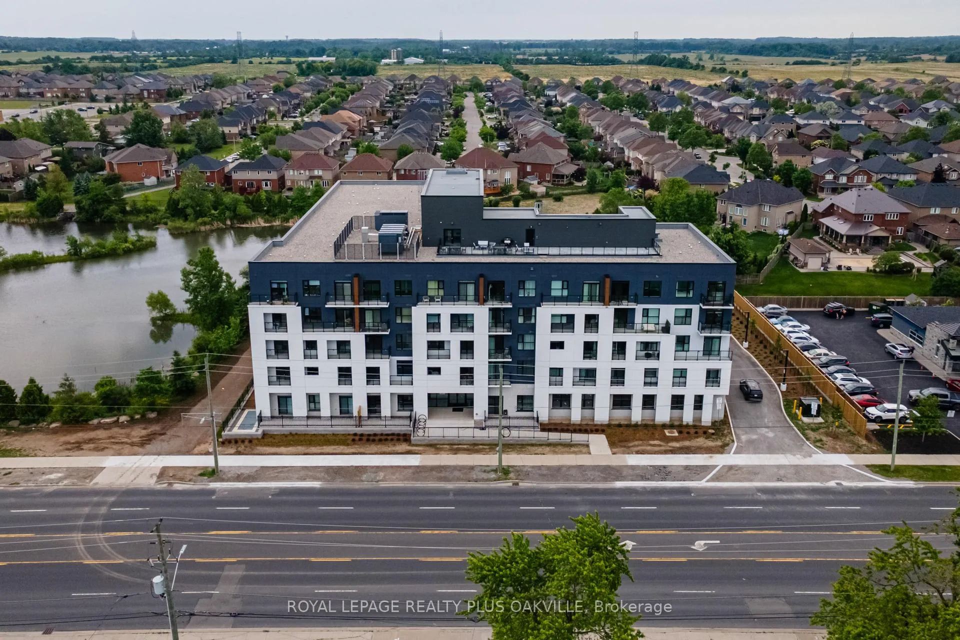 Photo 5 of Unit 221, 1936 Rymal Road E, Hamilton, Stoney Creek — HOMEH