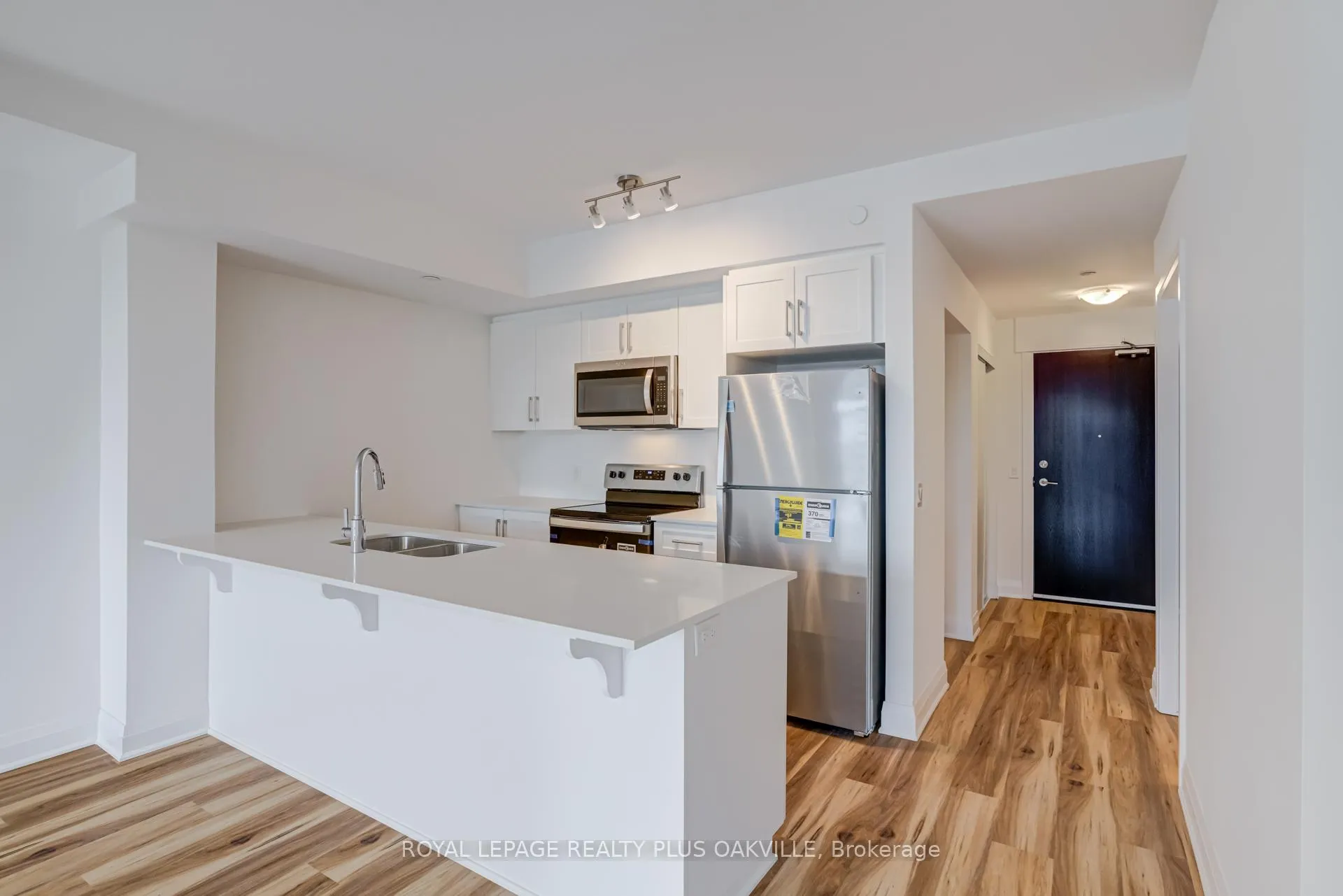 Photo 20 of Unit 221, 1936 Rymal Road E, Hamilton, Stoney Creek — HOMEH