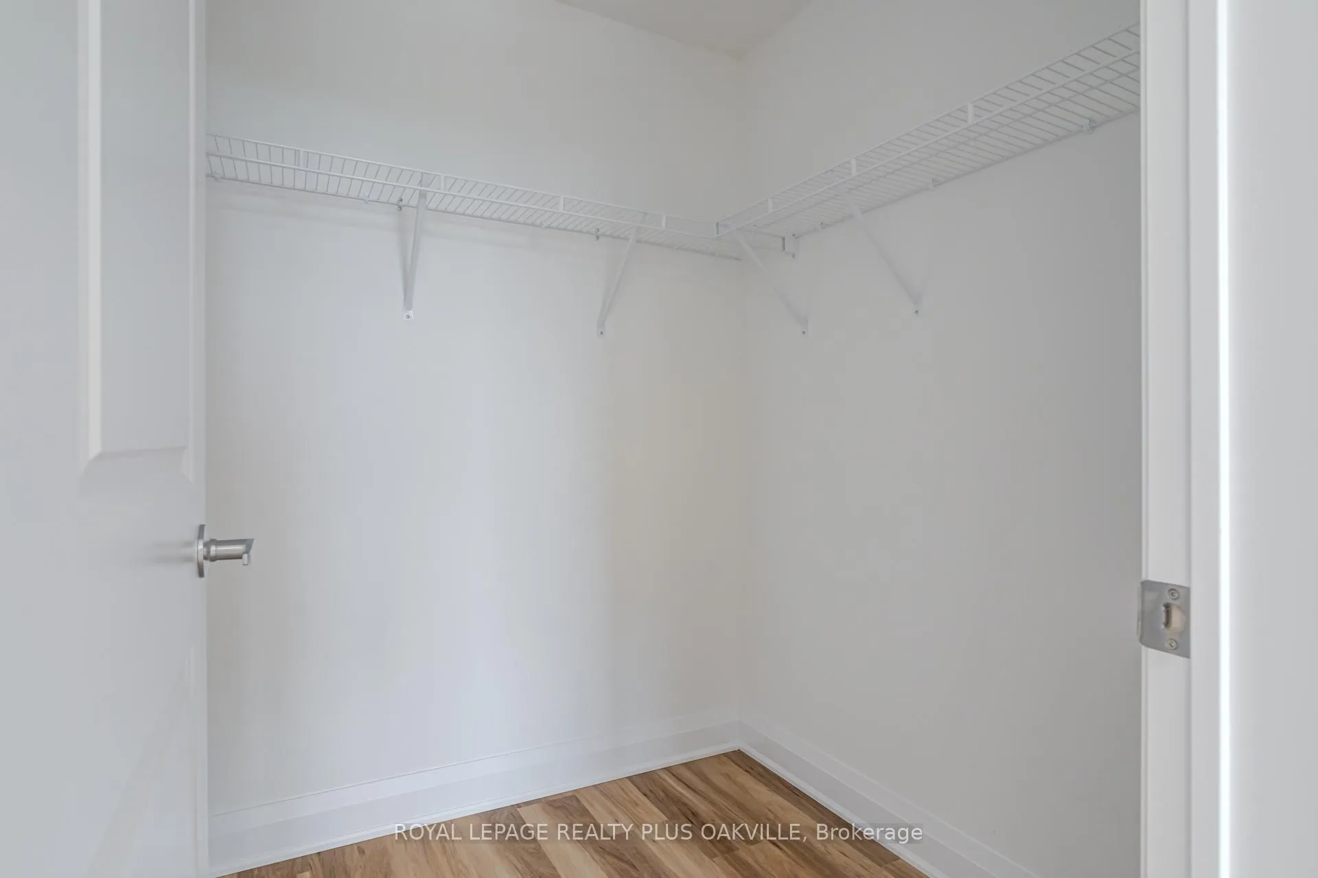 Photo 39 of Unit 221, 1936 Rymal Road E, Hamilton, Stoney Creek — HOMEH