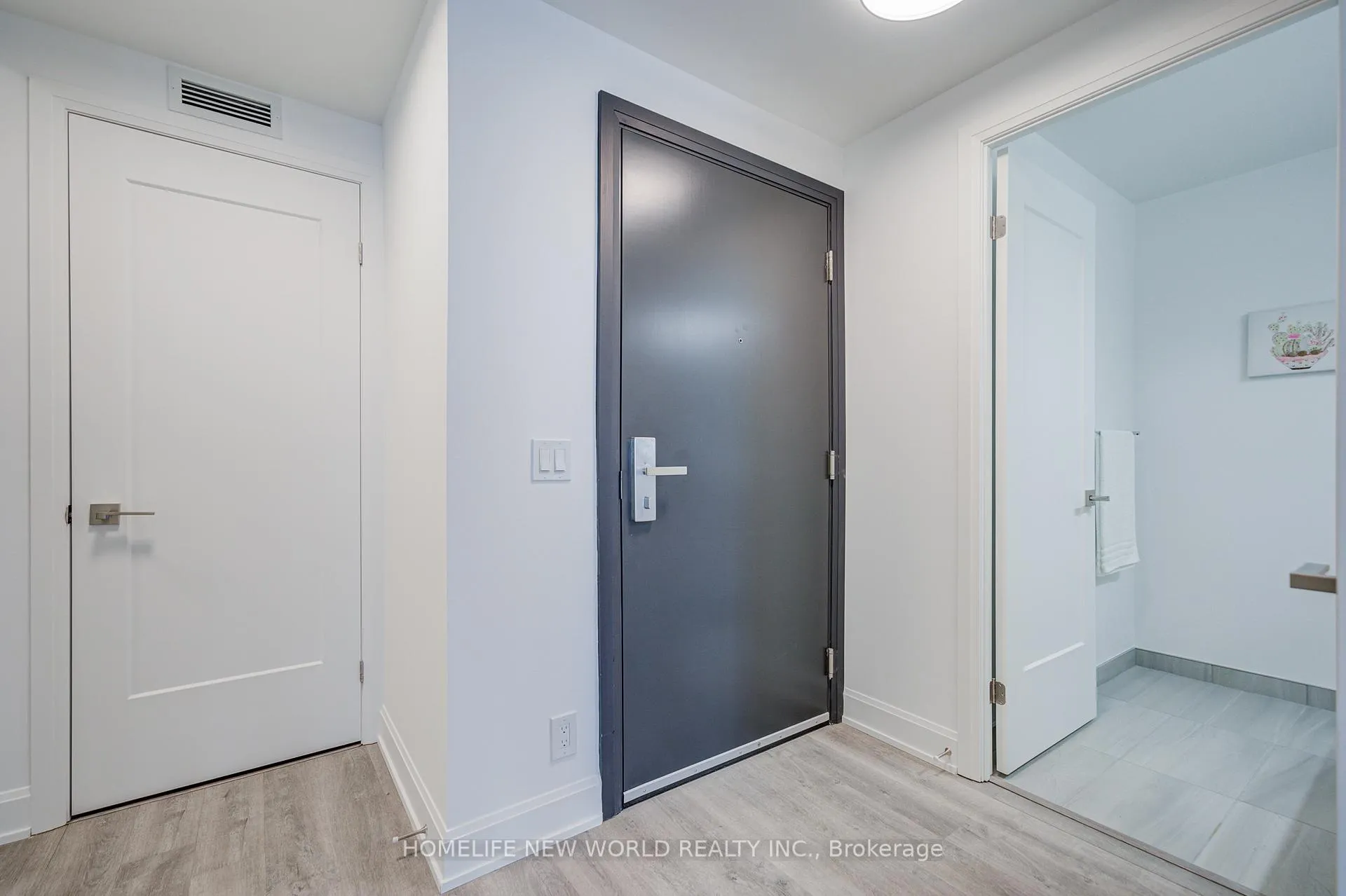 Photo 7 of Unit 3203, 12 Gandhi Lane, Markham, Commerce Valley — HOMEH