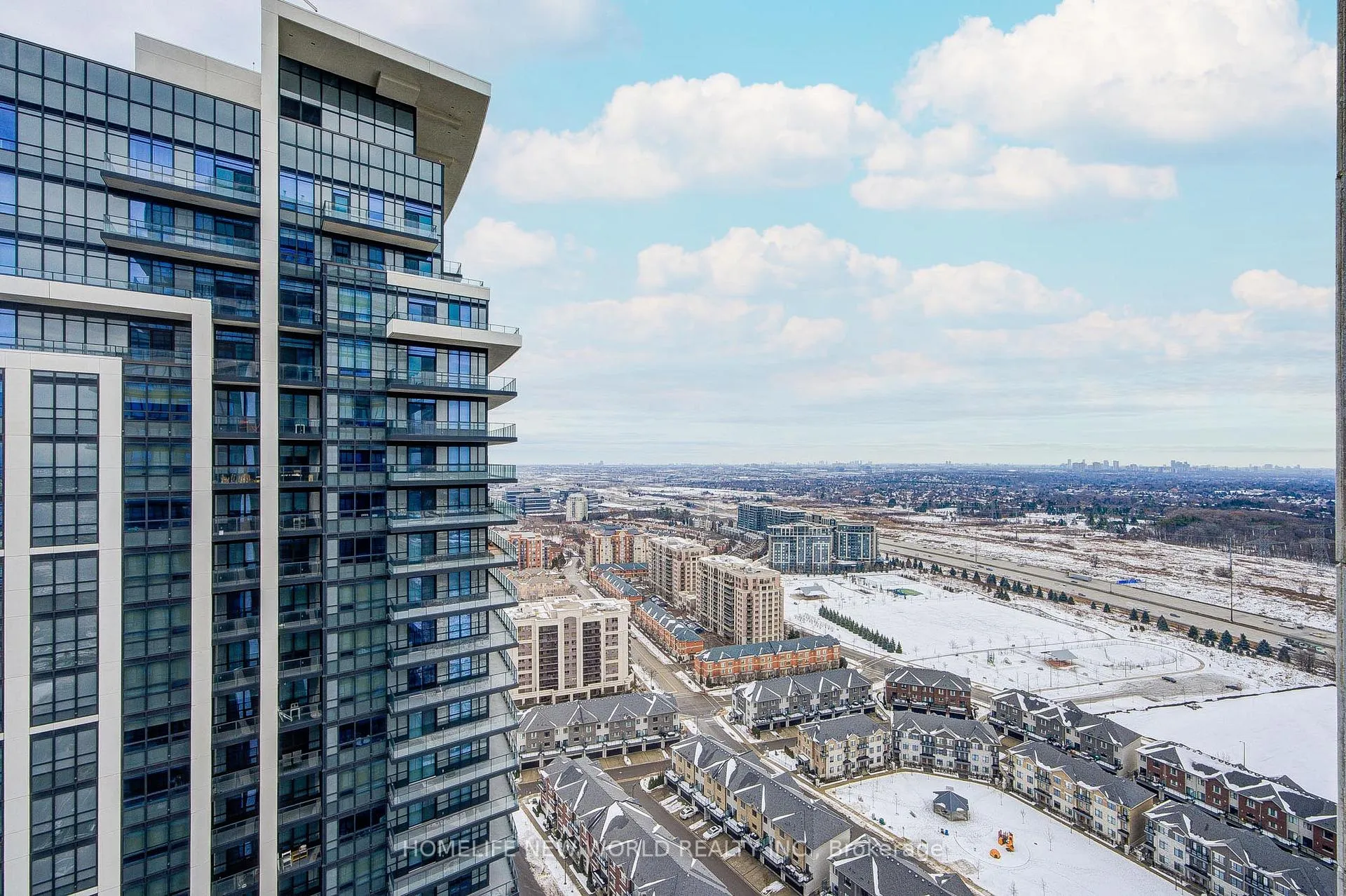 Photo 37 of Unit 3203, 12 Gandhi Lane, Markham, Commerce Valley — HOMEH
