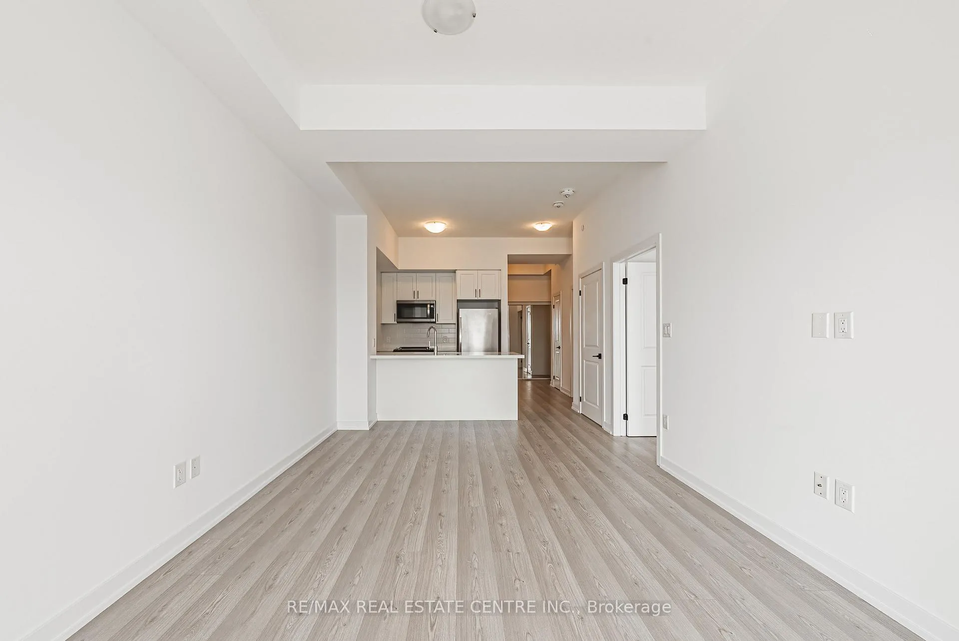 Photo 11 of Unit 1213, 450 Dundas Street E, Hamilton, Waterdown — HOMEH