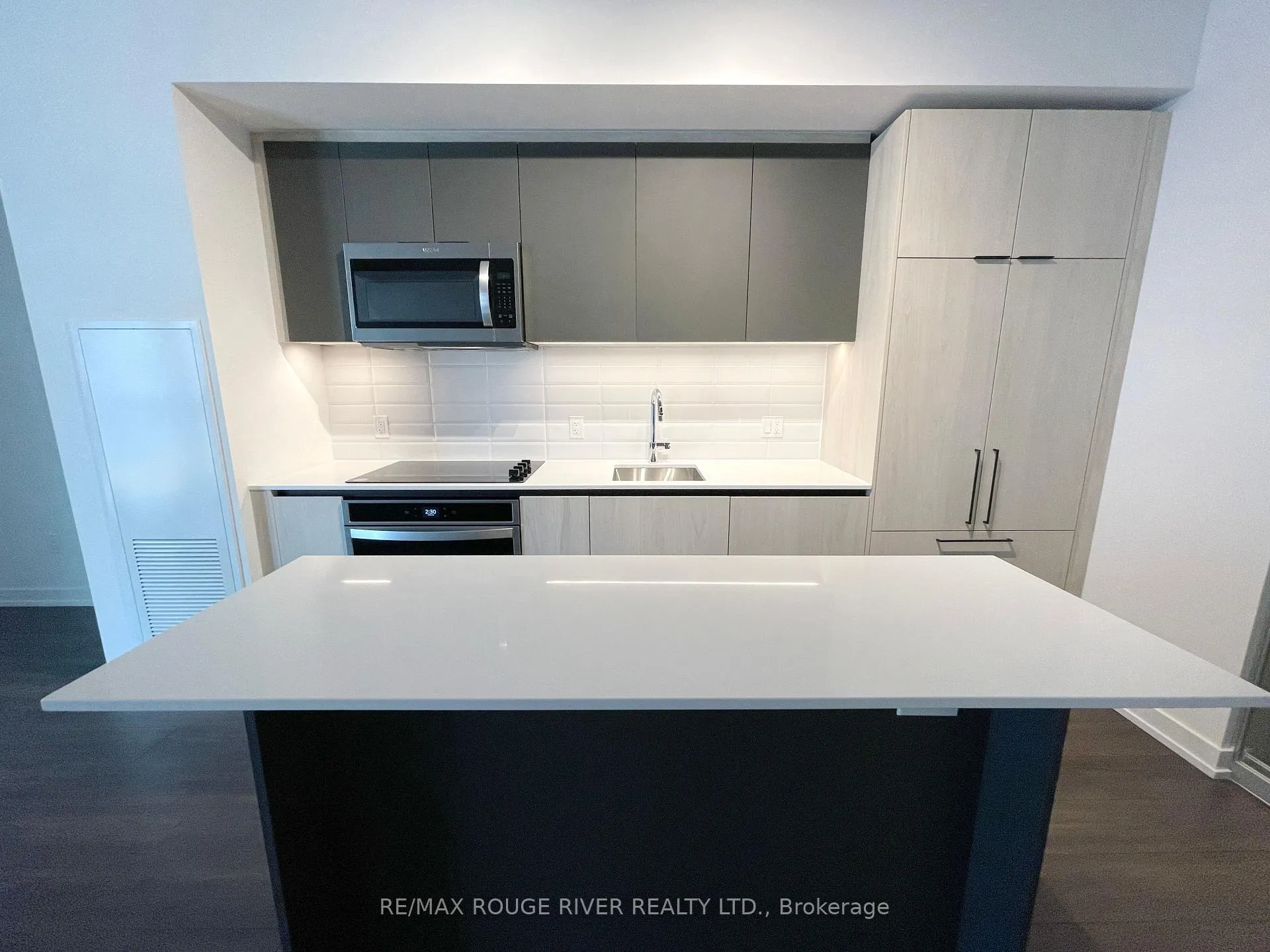 Photo 2 of Unit 314, 150 Logan Avenue, Toronto, South Riverdale — HOMEH