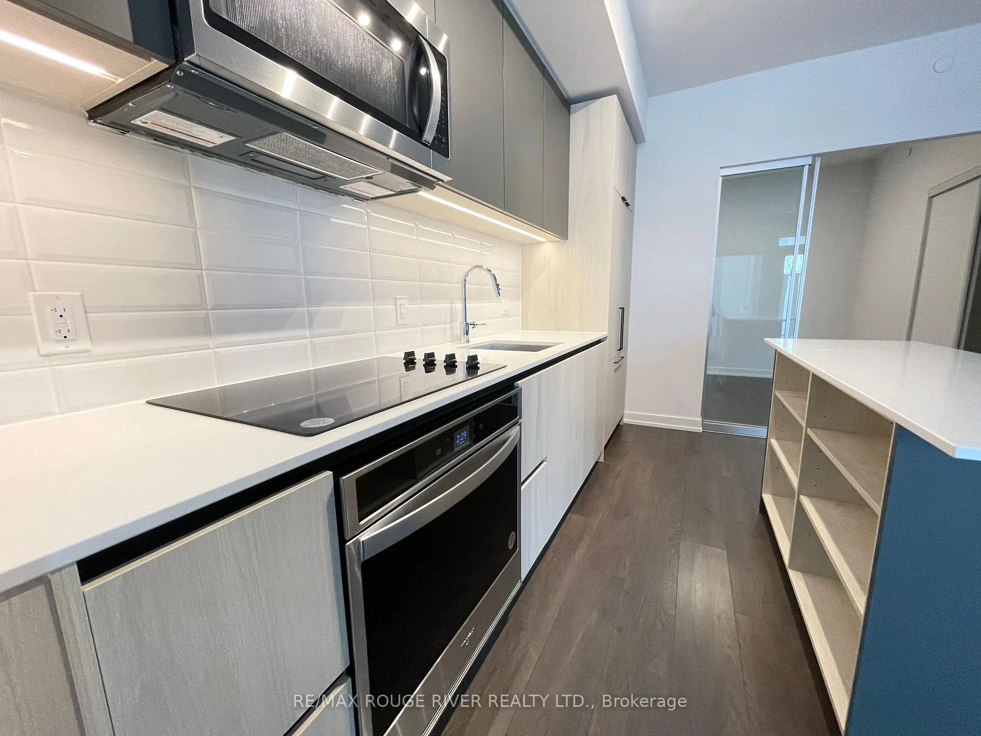 Photo 3 of Unit 314, 150 Logan Avenue, Toronto, South Riverdale — HOMEH