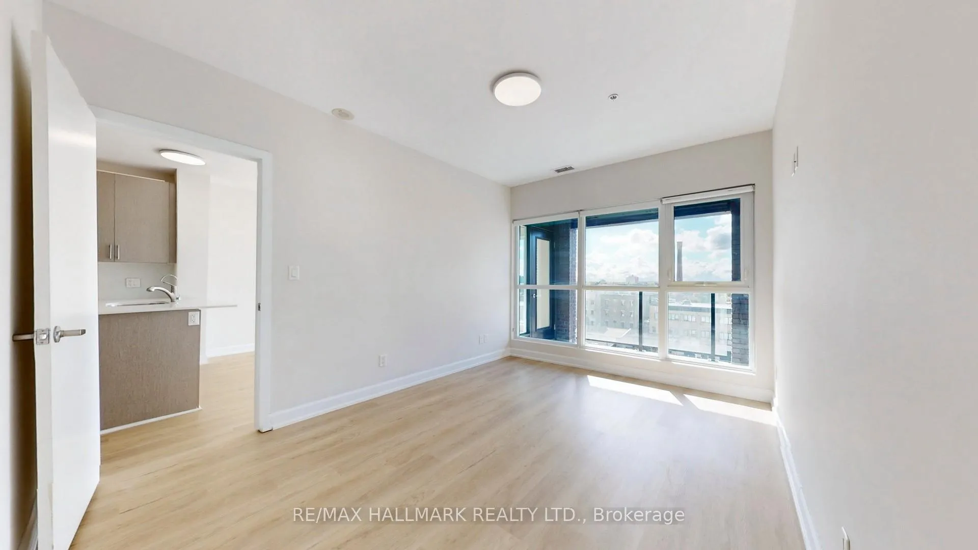 Photo 23 of Unit 711, 1 Victoria Street S, Waterloo — HOMEH