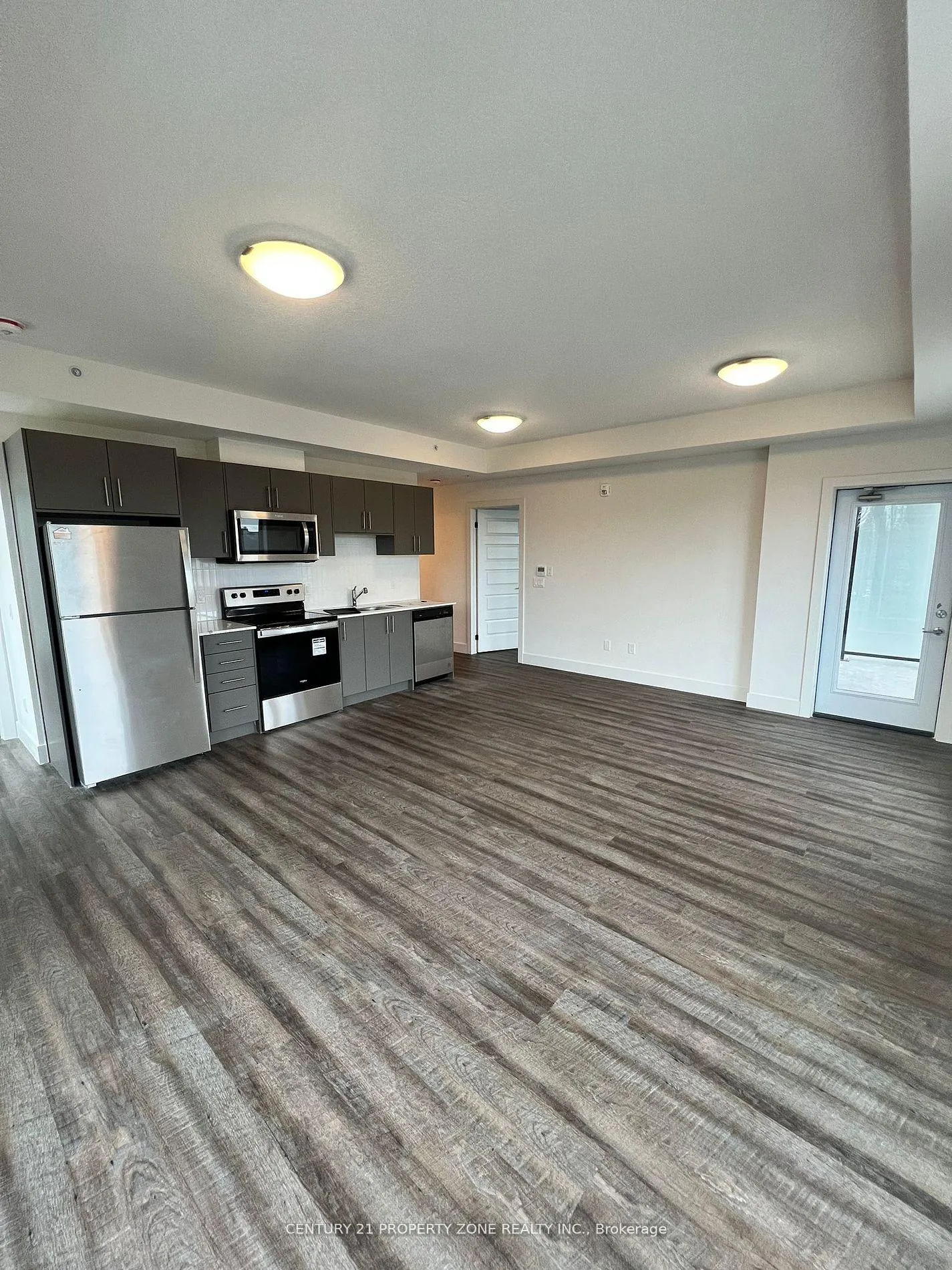 Photo 2 of Unit 402, 107 Rogers Street, Waterloo, Downtown Waterloo — HOMEH