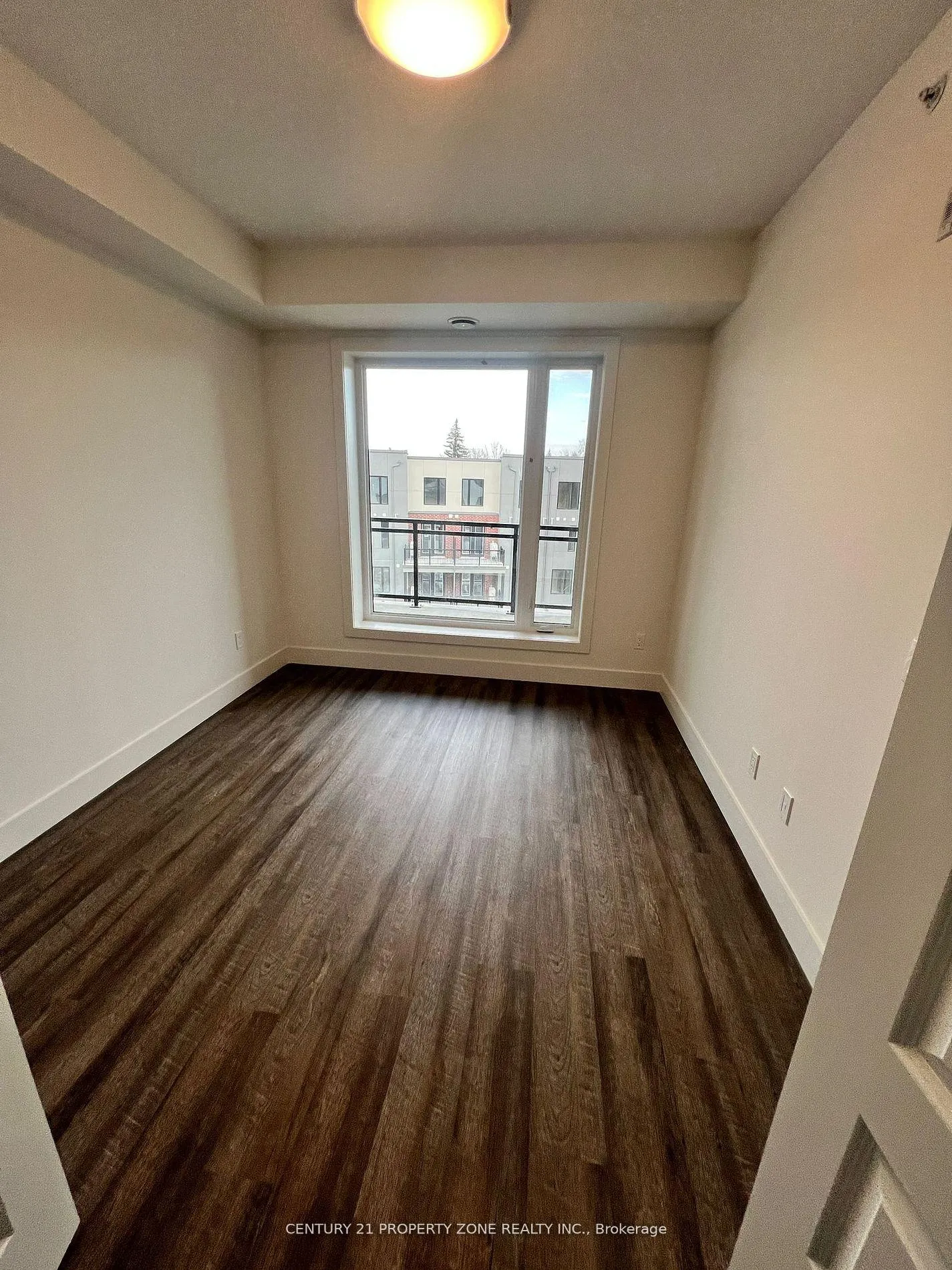 Photo 8 of Unit 402, 107 Rogers Street, Waterloo, Downtown Waterloo — HOMEH