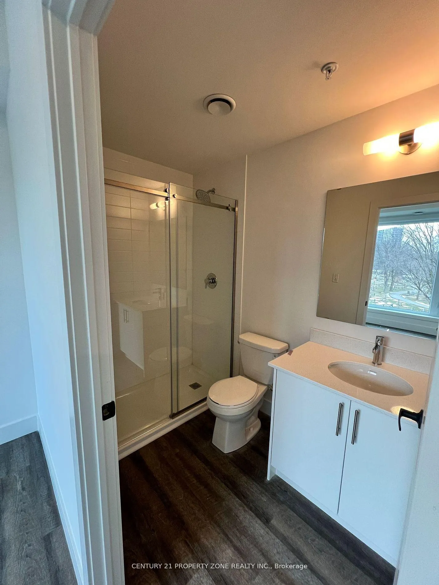 Photo 12 of Unit 402, 107 Rogers Street, Waterloo, Downtown Waterloo — HOMEH