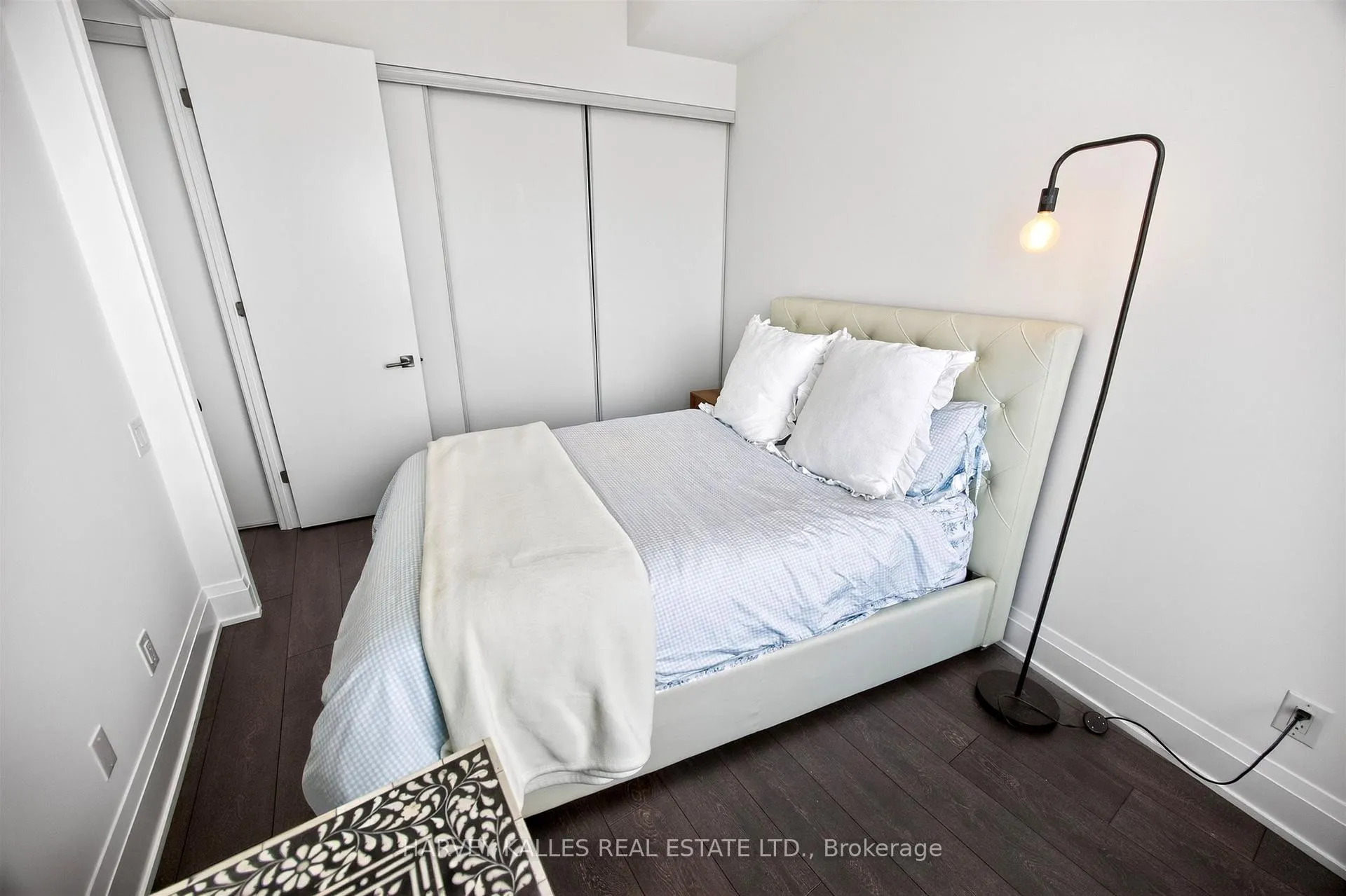 Photo 16 of Unit 2001, 20 Brin Drive, Etobicoke, Edenbridge-Humber Valley — HOMEH