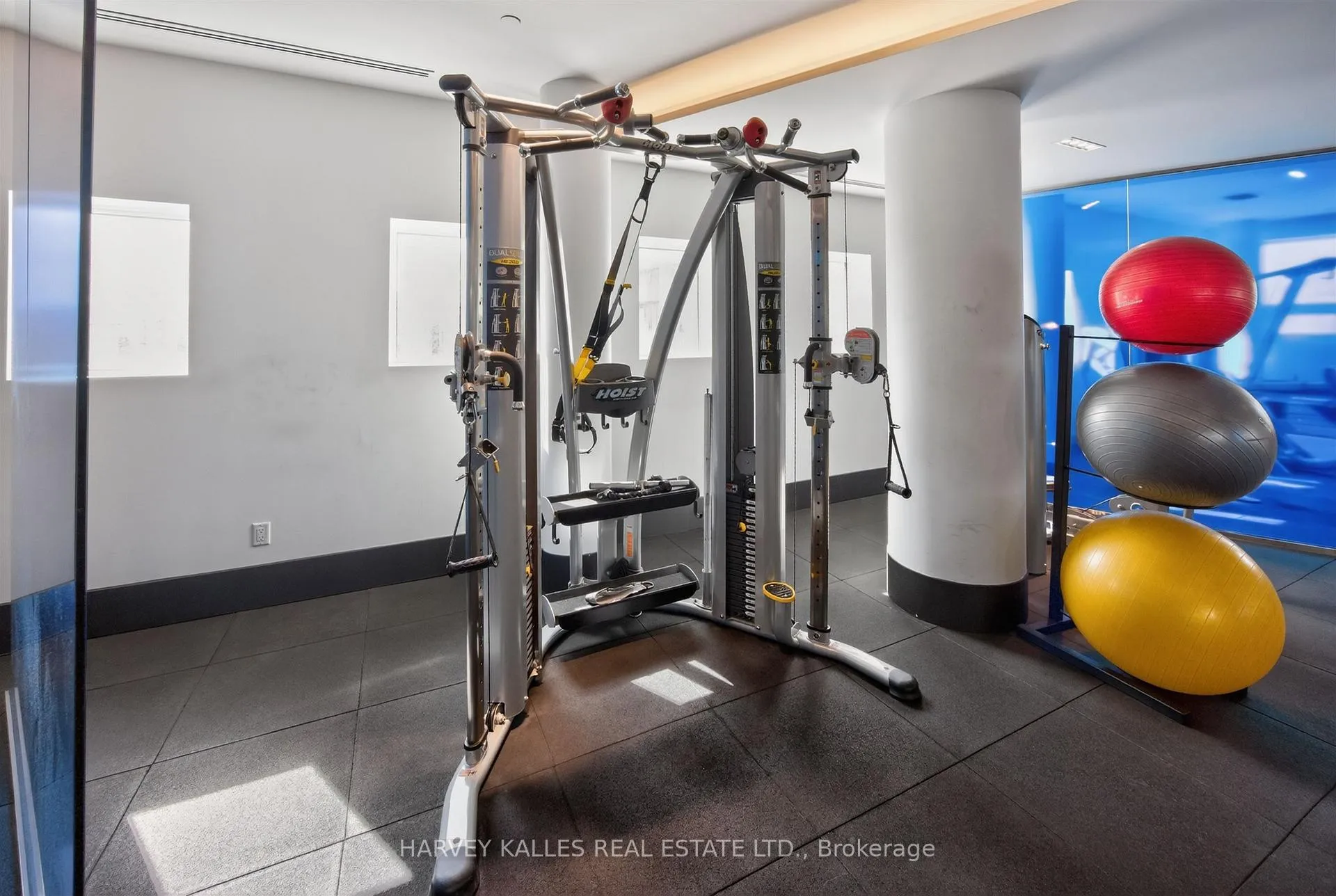 Photo 29 of Unit 2001, 20 Brin Drive, Etobicoke, Edenbridge-Humber Valley — HOMEH