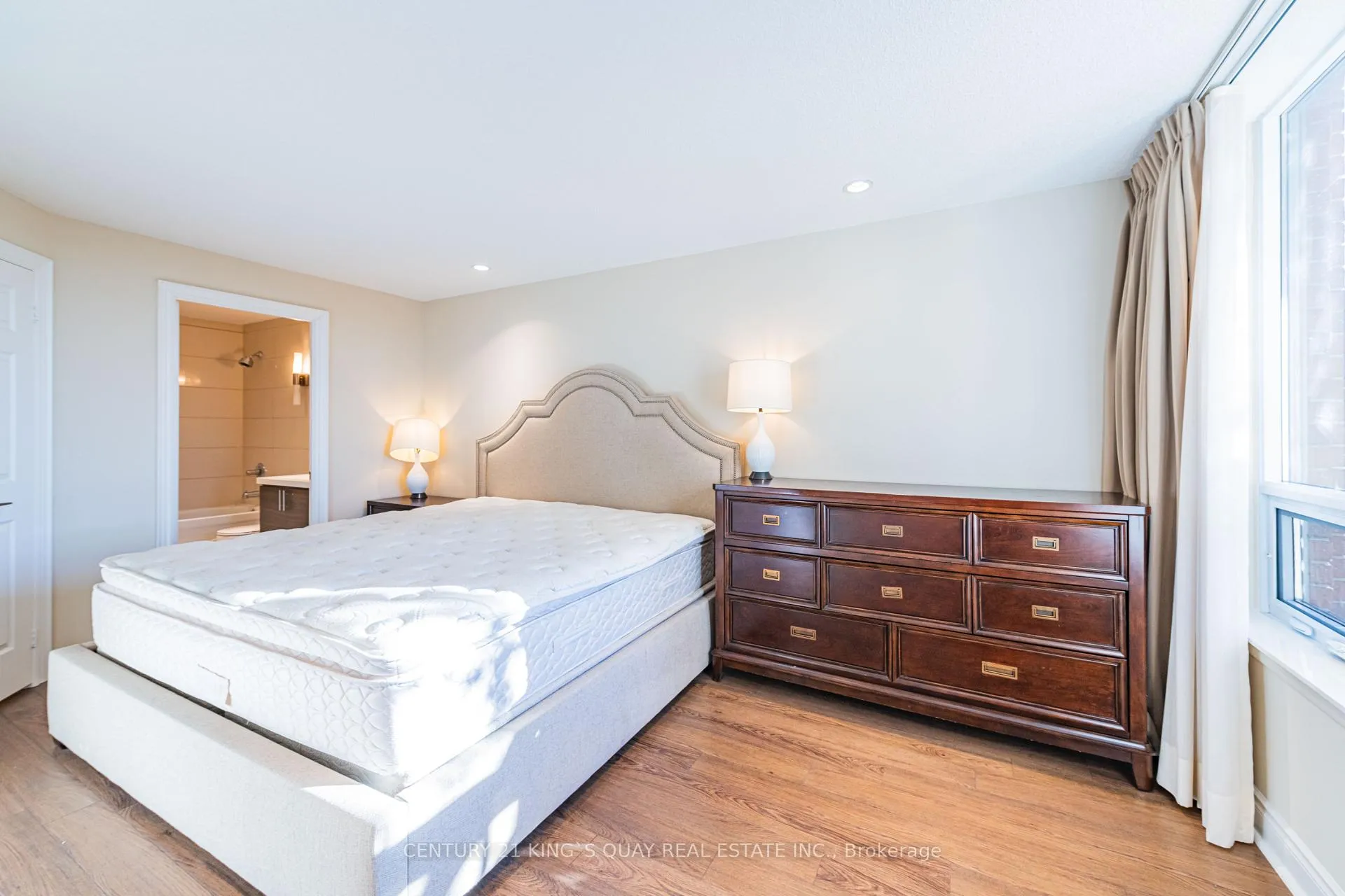 Photo 14 of Unit 169, 23 Cox Boulevard, Markham, Unionville — HOMEH