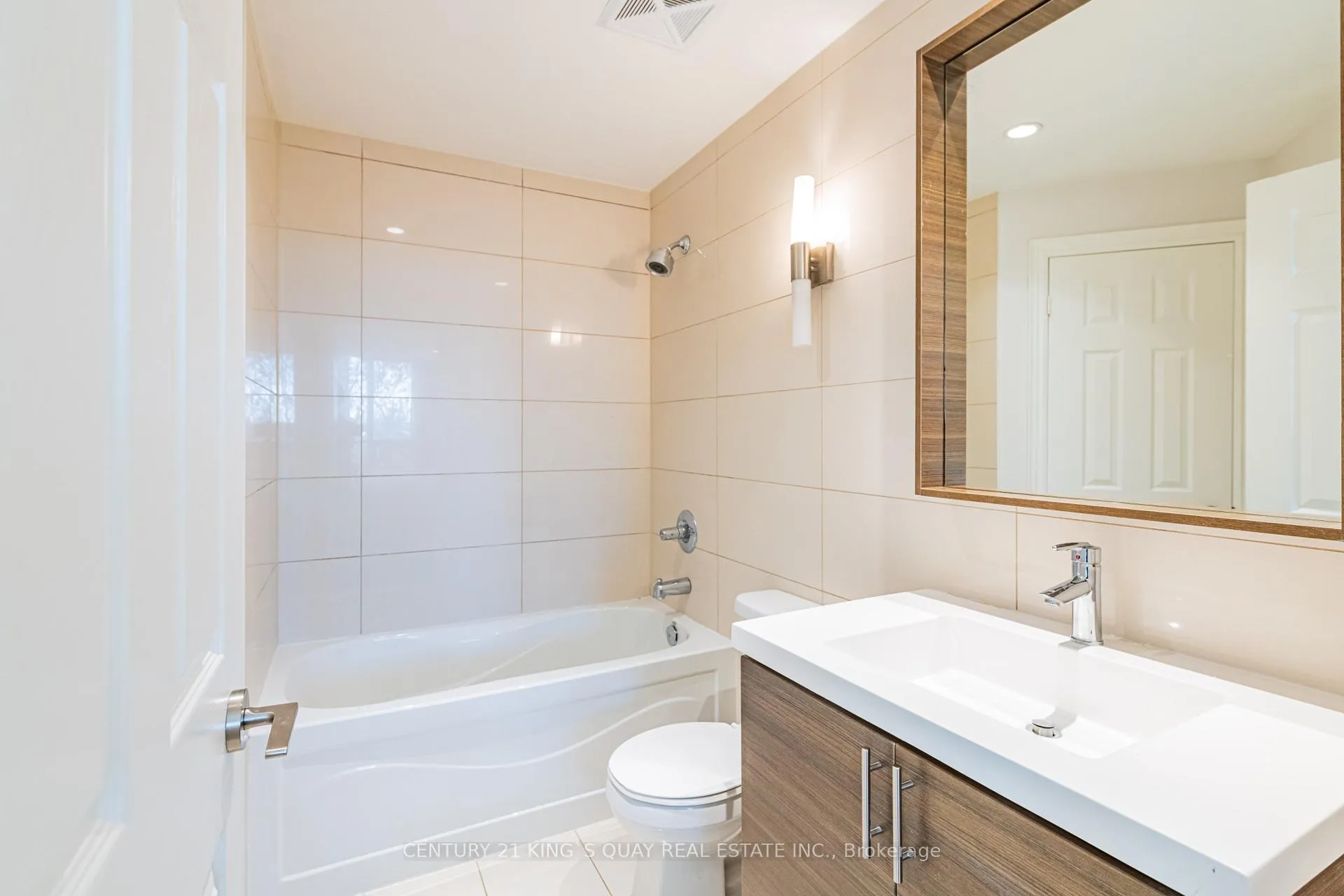 Photo 17 of Unit 169, 23 Cox Boulevard, Markham, Unionville — HOMEH