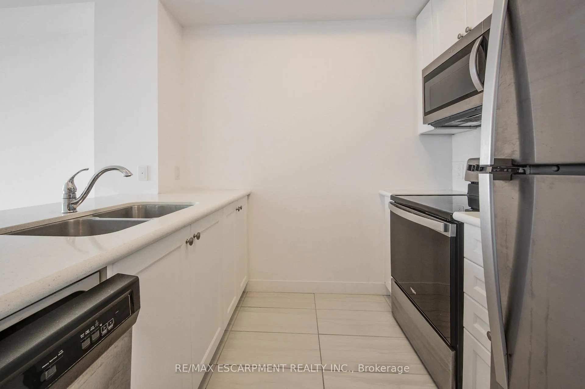 Photo 14 of Unit 715, 450 Dundas Street E, Hamilton, Waterdown — HOMEH