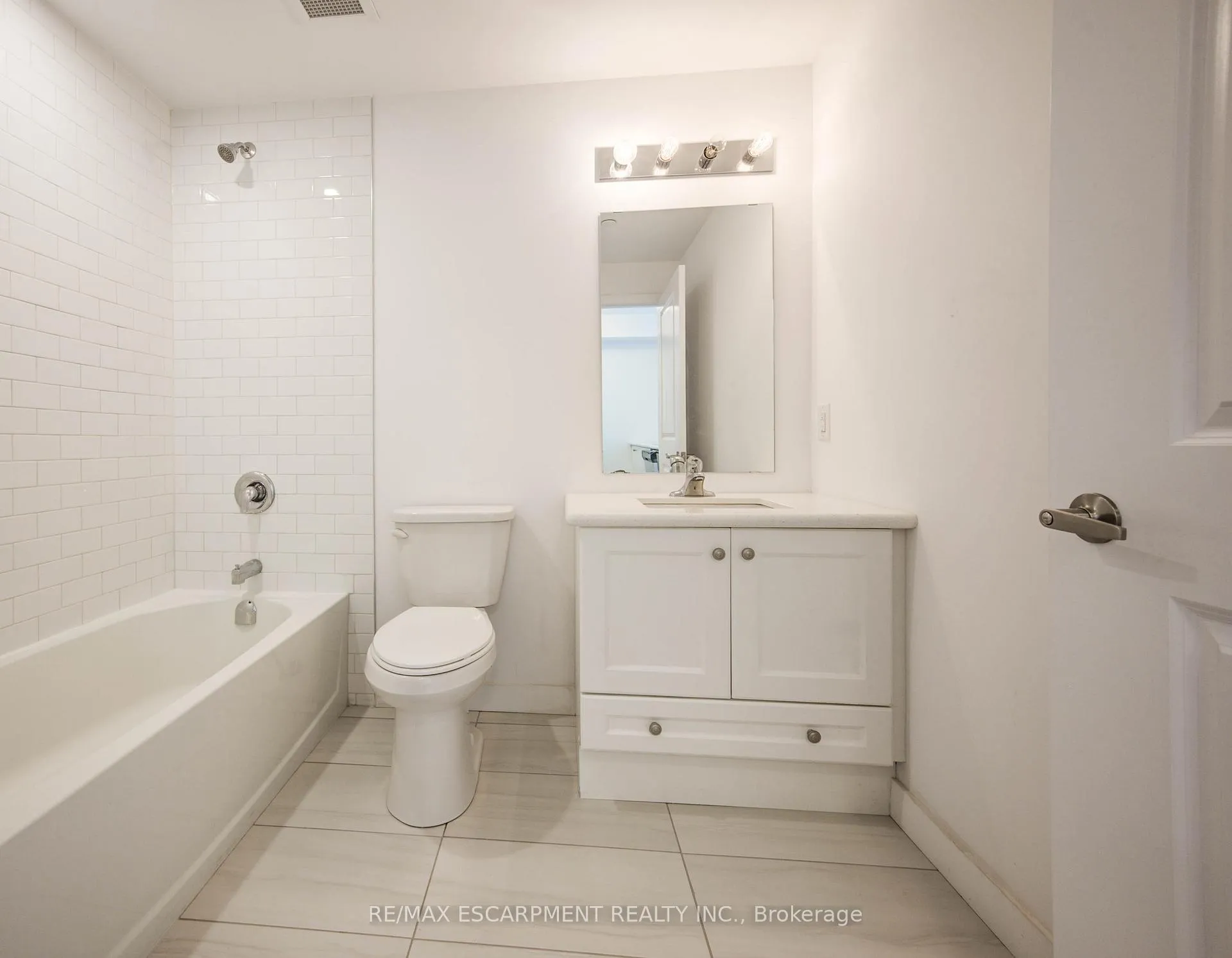 Photo 20 of Unit 715, 450 Dundas Street E, Hamilton, Waterdown — HOMEH