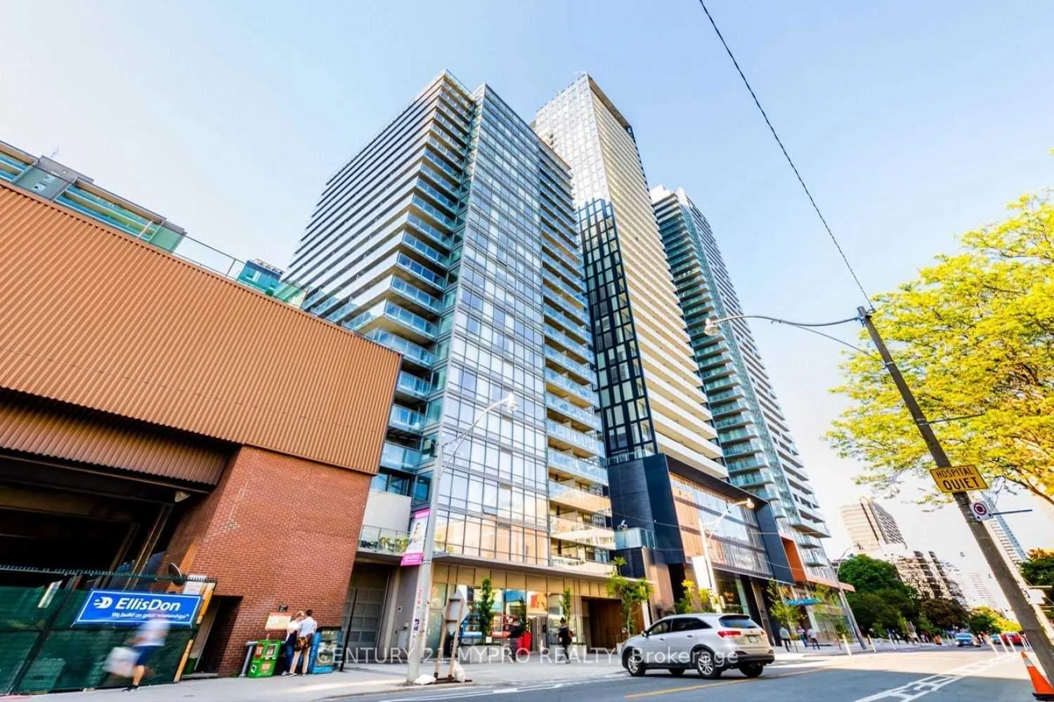 Photo 2 of Unit 202, 28 wellesley Street E, Toronto, Church-Yonge Corridor — HOMEH
