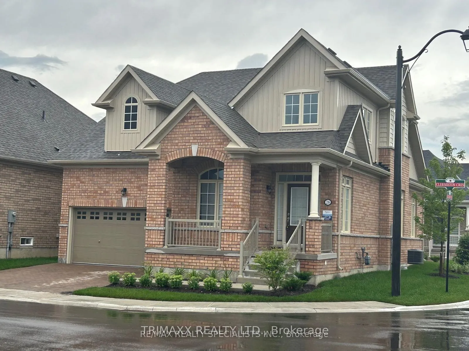 Front of Unit 39, 26 Clermiston Crescent W