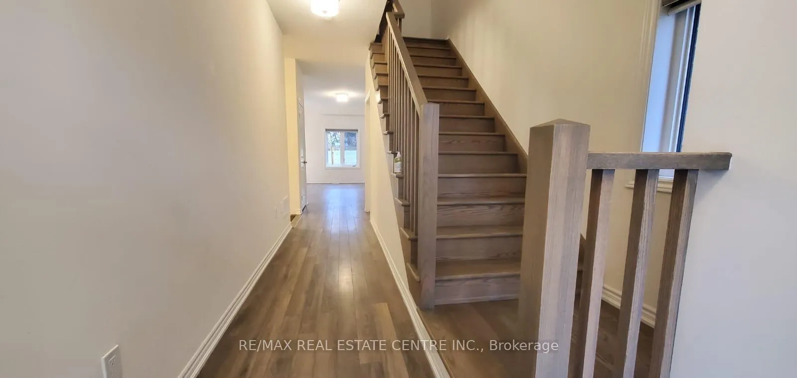 Photo 6 of 27 George Brier Drive E, Brant, Paris — HOMEH