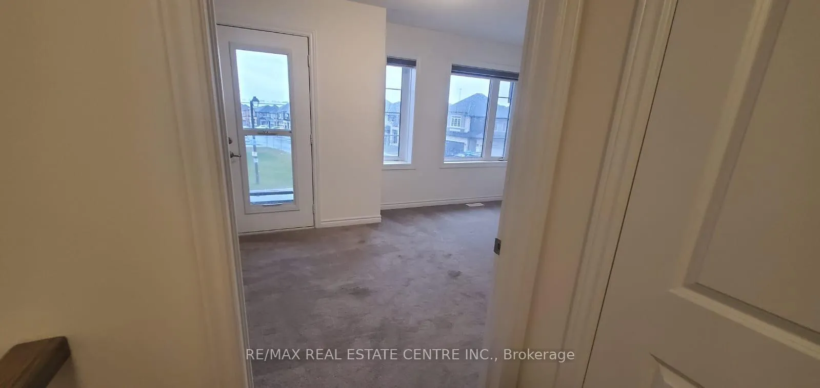 Photo 15 of 27 George Brier Drive E, Brant, Paris — HOMEH