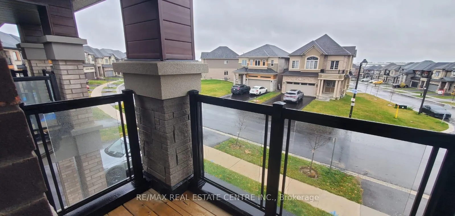 Photo 25 of 27 George Brier Drive E, Brant, Paris — HOMEH