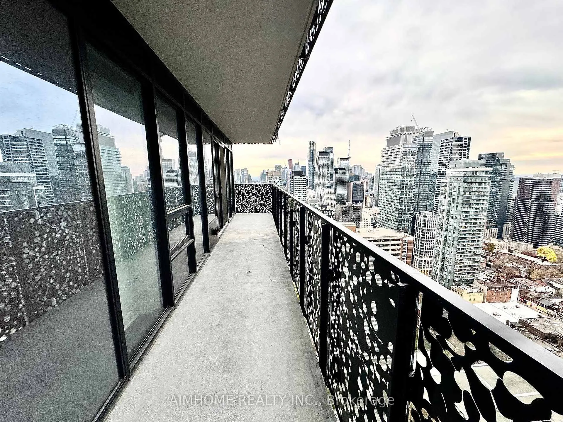 Photo 12 of Unit 3406, 55 Charles Street E, Toronto, Church-Yonge Corridor — HOMEH