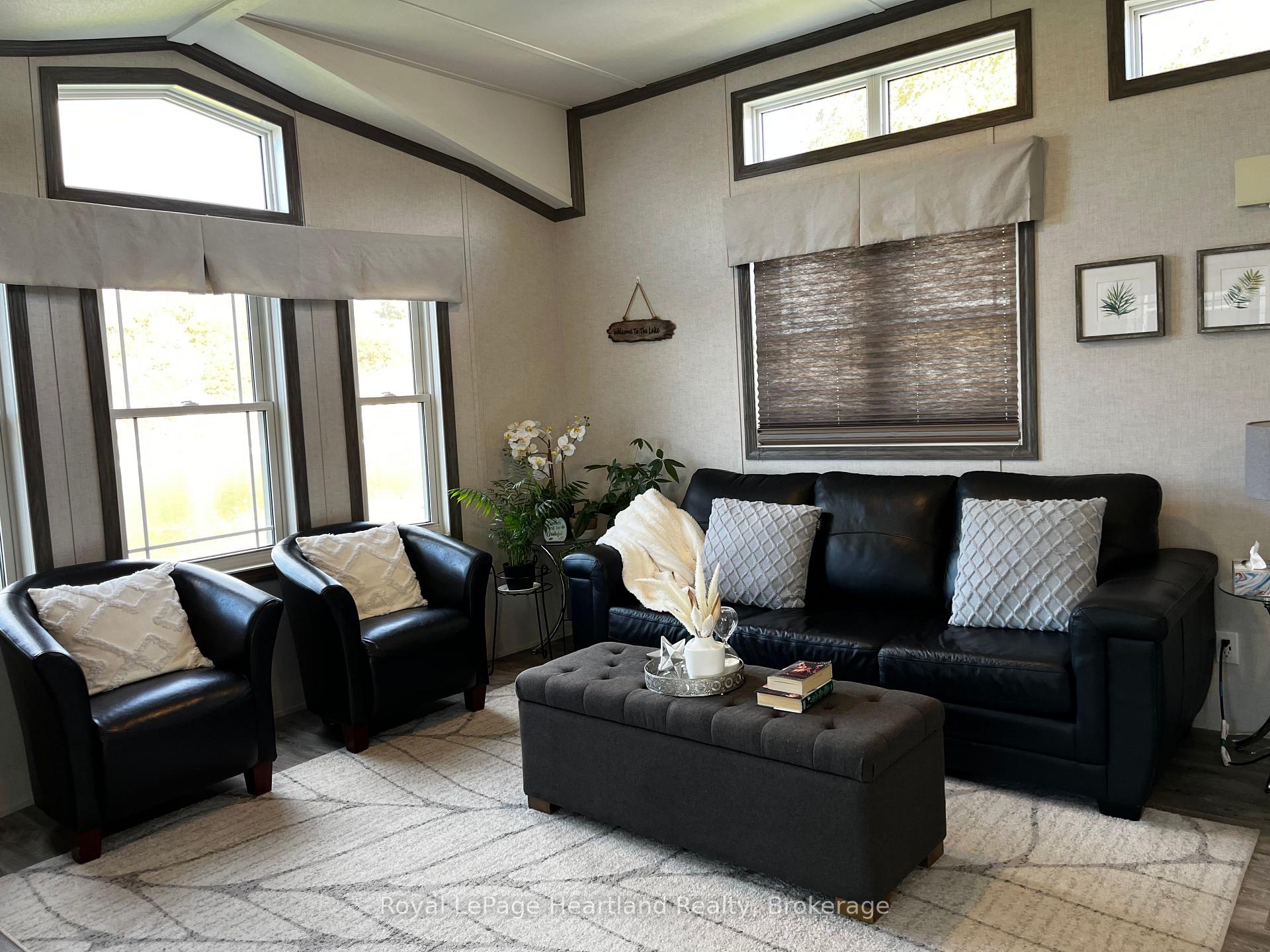 Photo 5 of Unit #H-12, 100 North Harbour Road, Goderich, Goderich (Town) — HOMEH