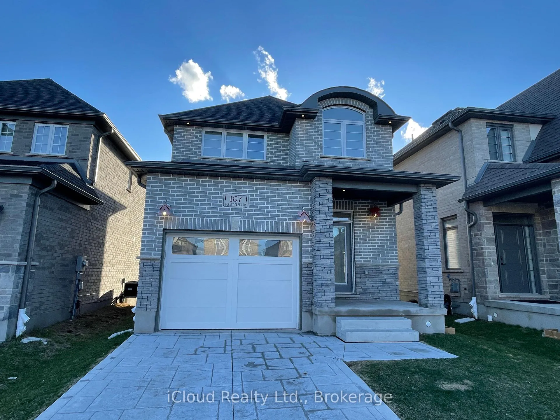 Front of 167 Forest Creek Drive