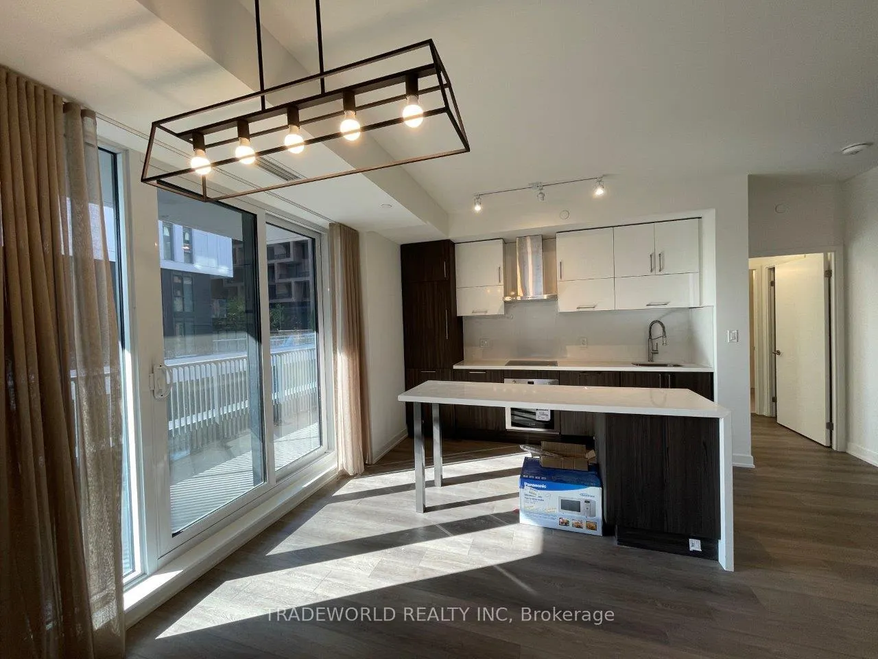 Photo 14 of Unit 417C, 38 Simcoe Promenade Street, Markham, Unionville — HOMEH
