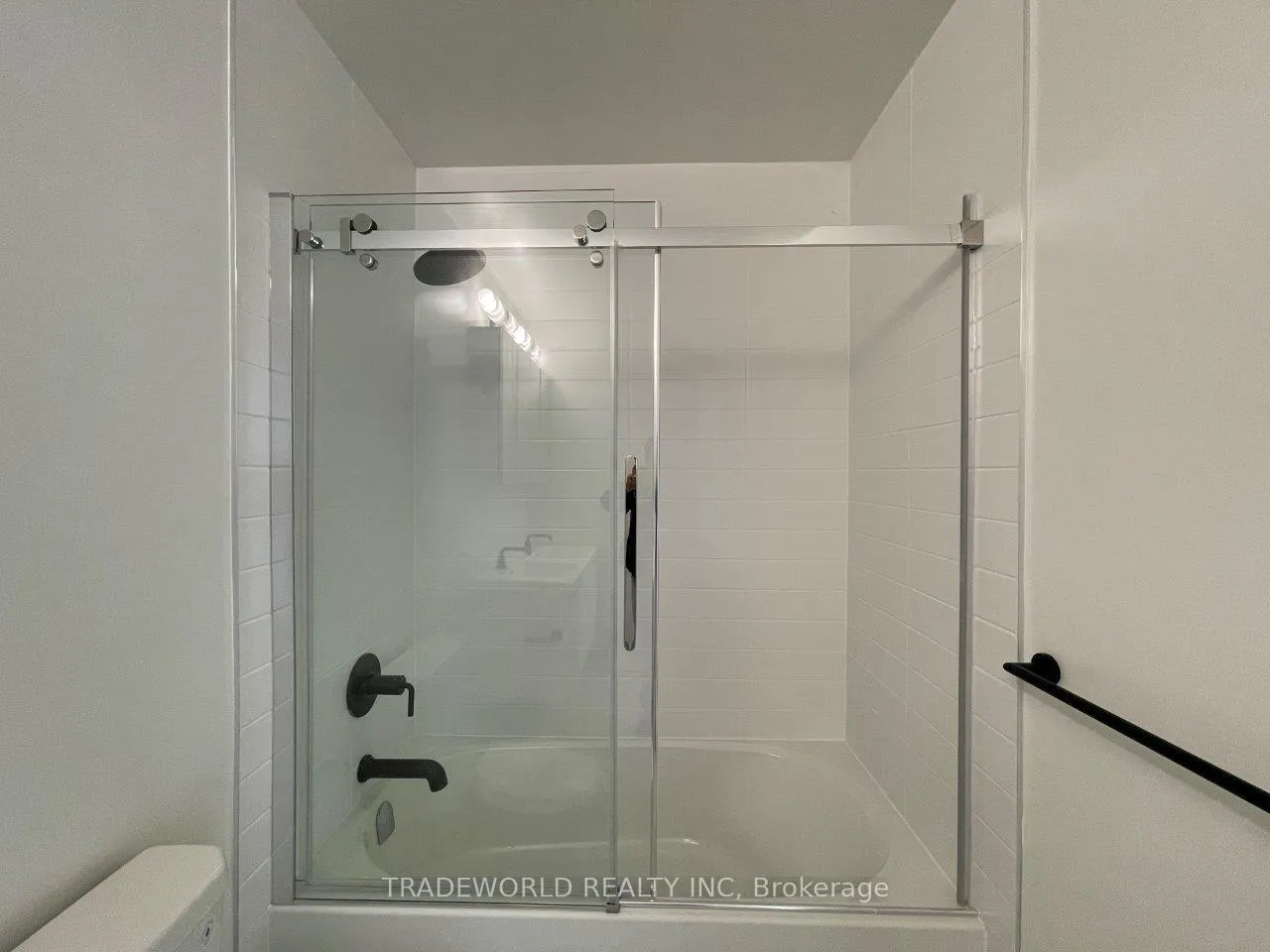 Photo 21 of Unit 417C, 38 Simcoe Promenade Street, Markham, Unionville — HOMEH