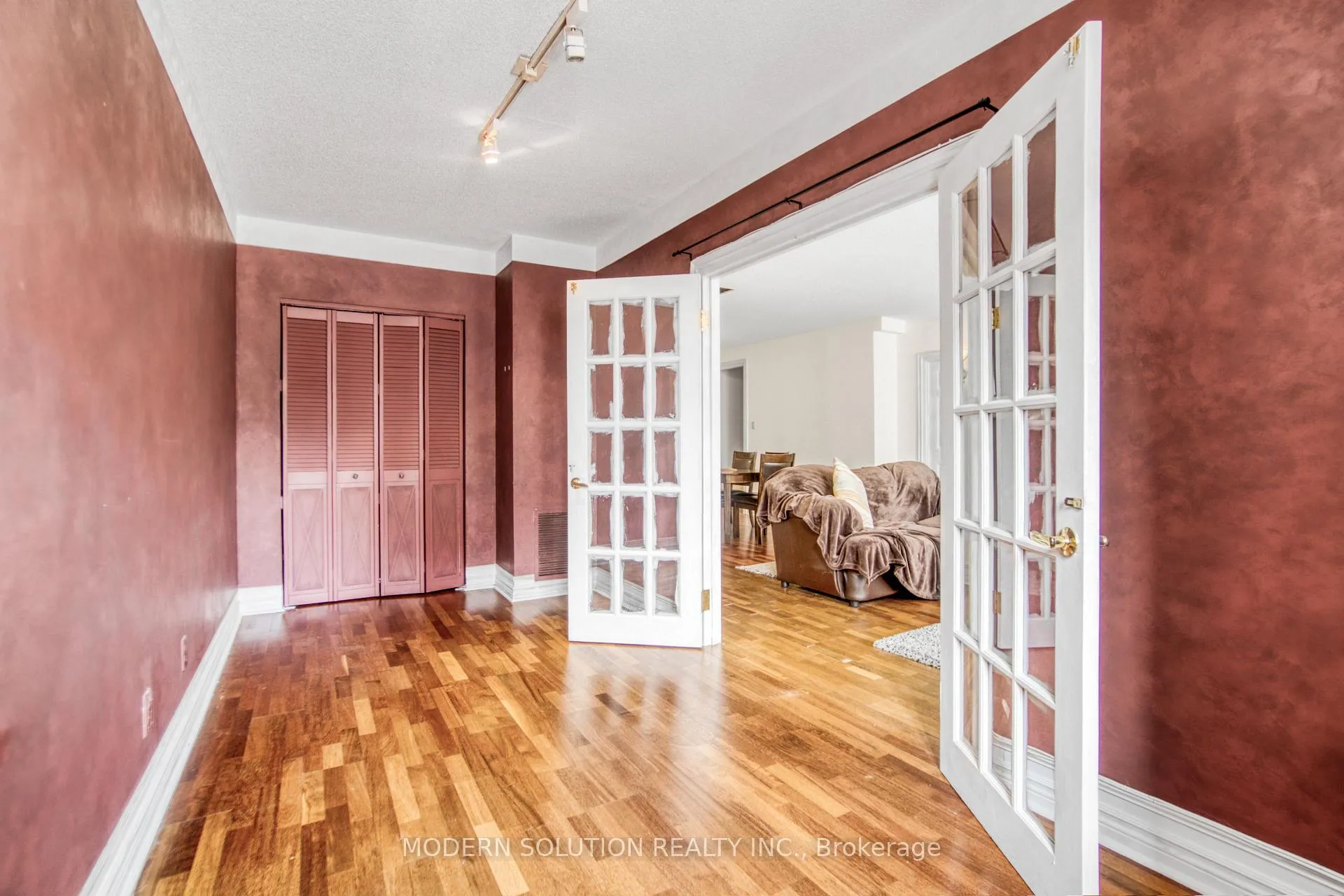 Photo 9 of Unit 302, 36 James Street S, Hamilton, Central — HOMEH