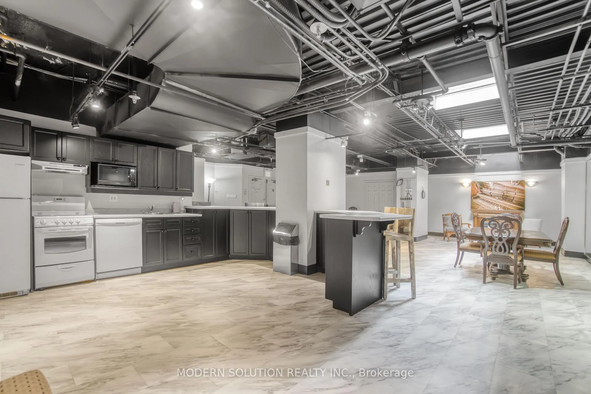 Photo 27 of Unit 302, 36 James Street S, Hamilton, Central — HOMEH