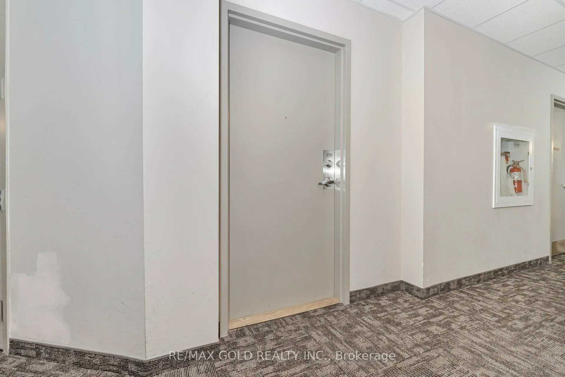 Photo 5 of Unit 209, 39 New Delhi Drive, Markham, Cedarwood — HOMEH