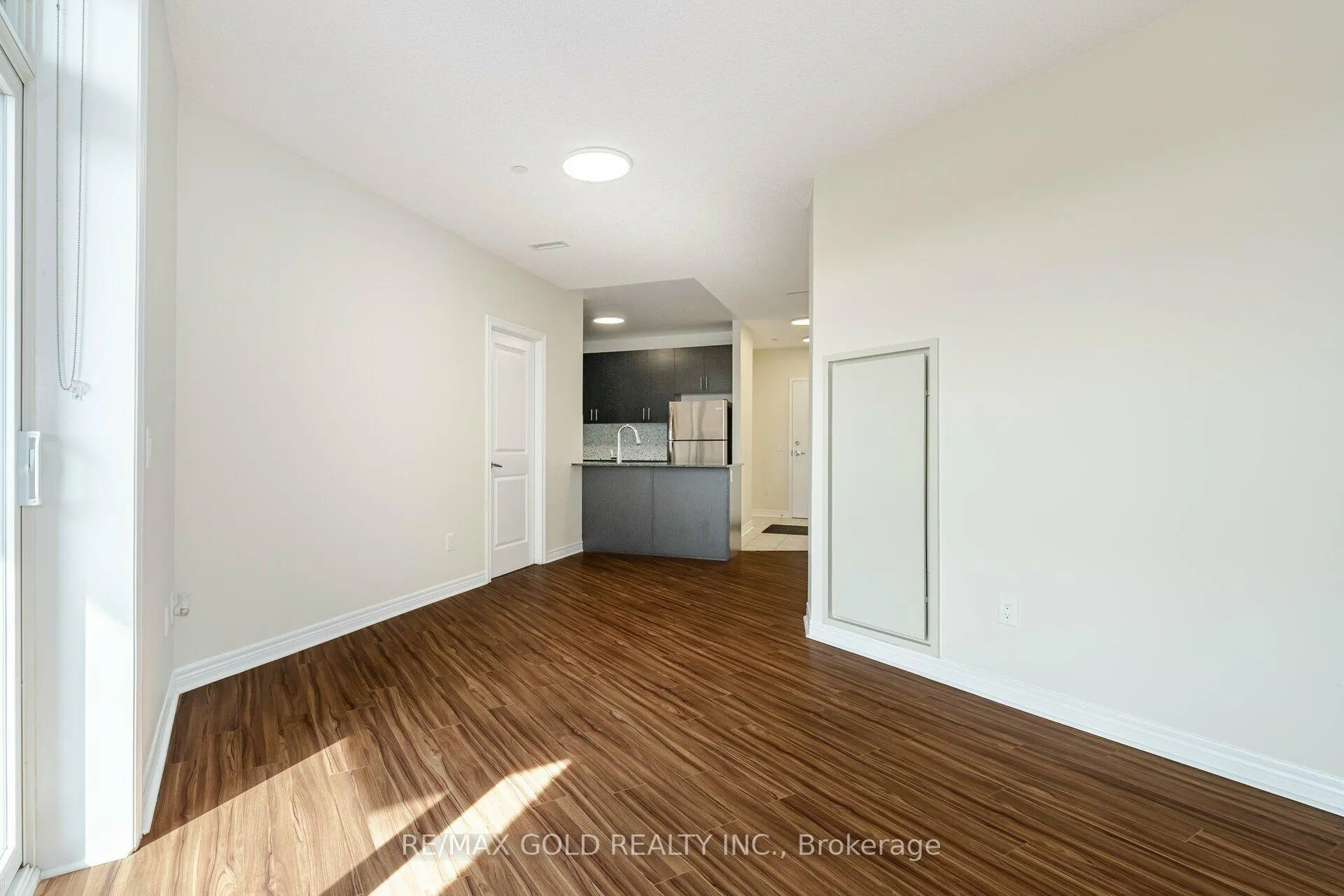 Photo 12 of Unit 209, 39 New Delhi Drive, Markham, Cedarwood — HOMEH