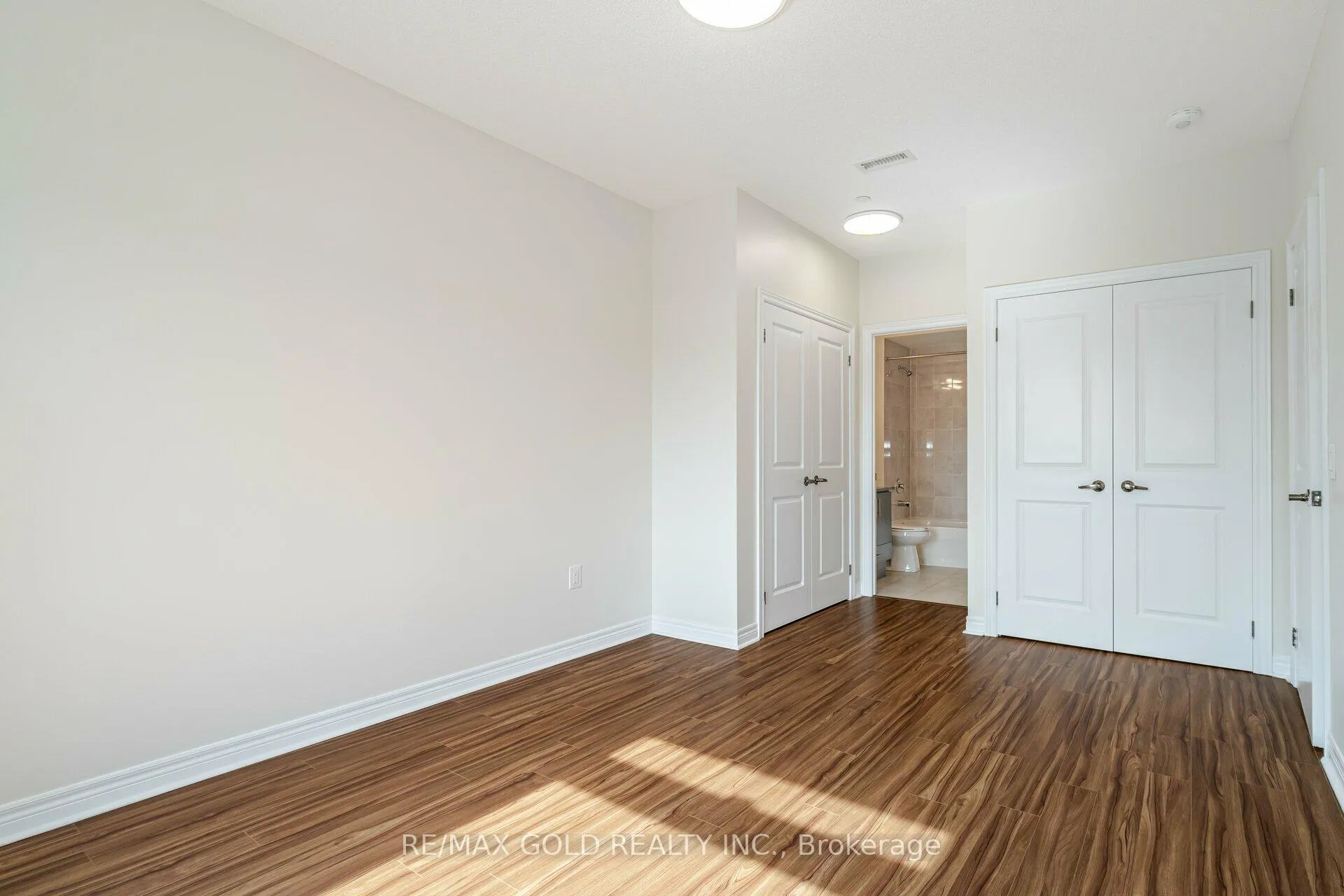 Photo 17 of Unit 209, 39 New Delhi Drive, Markham, Cedarwood — HOMEH