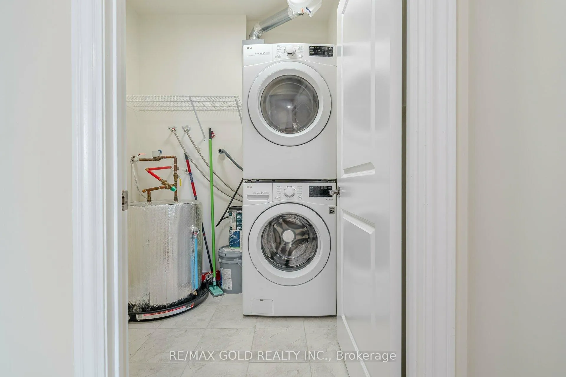 Photo 27 of Unit 209, 39 New Delhi Drive, Markham, Cedarwood — HOMEH