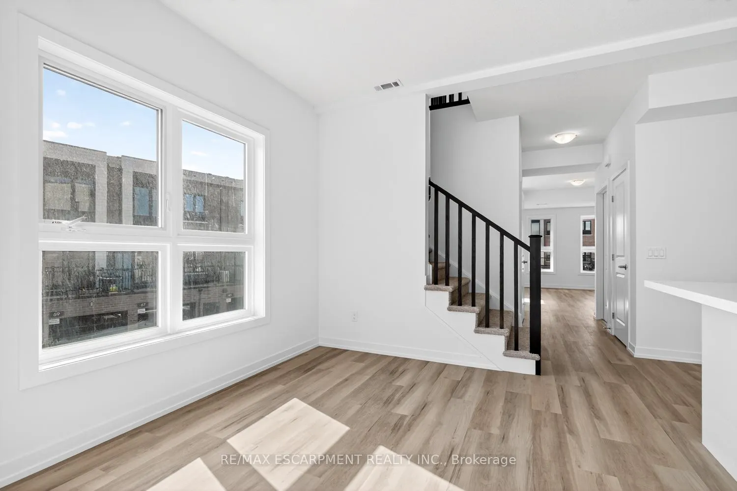 Photo 16 of Unit 39, 70 Kenesky Drive, Hamilton, Waterdown — HOMEH