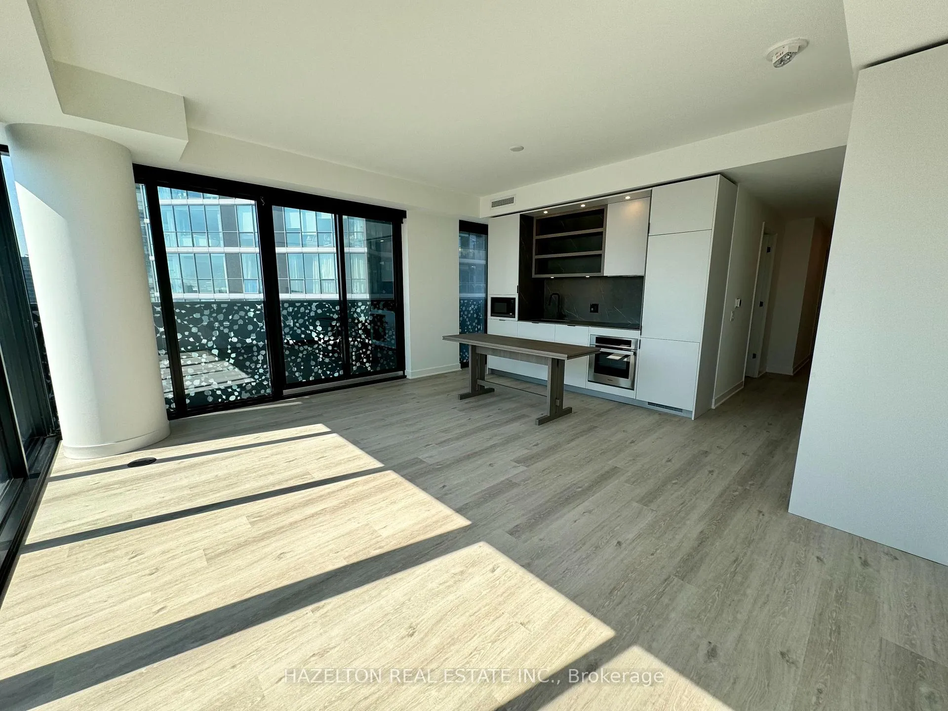 Photo 5 of Unit 4105, 55 Charles Street E, Toronto, Church-Yonge Corridor — HOMEH