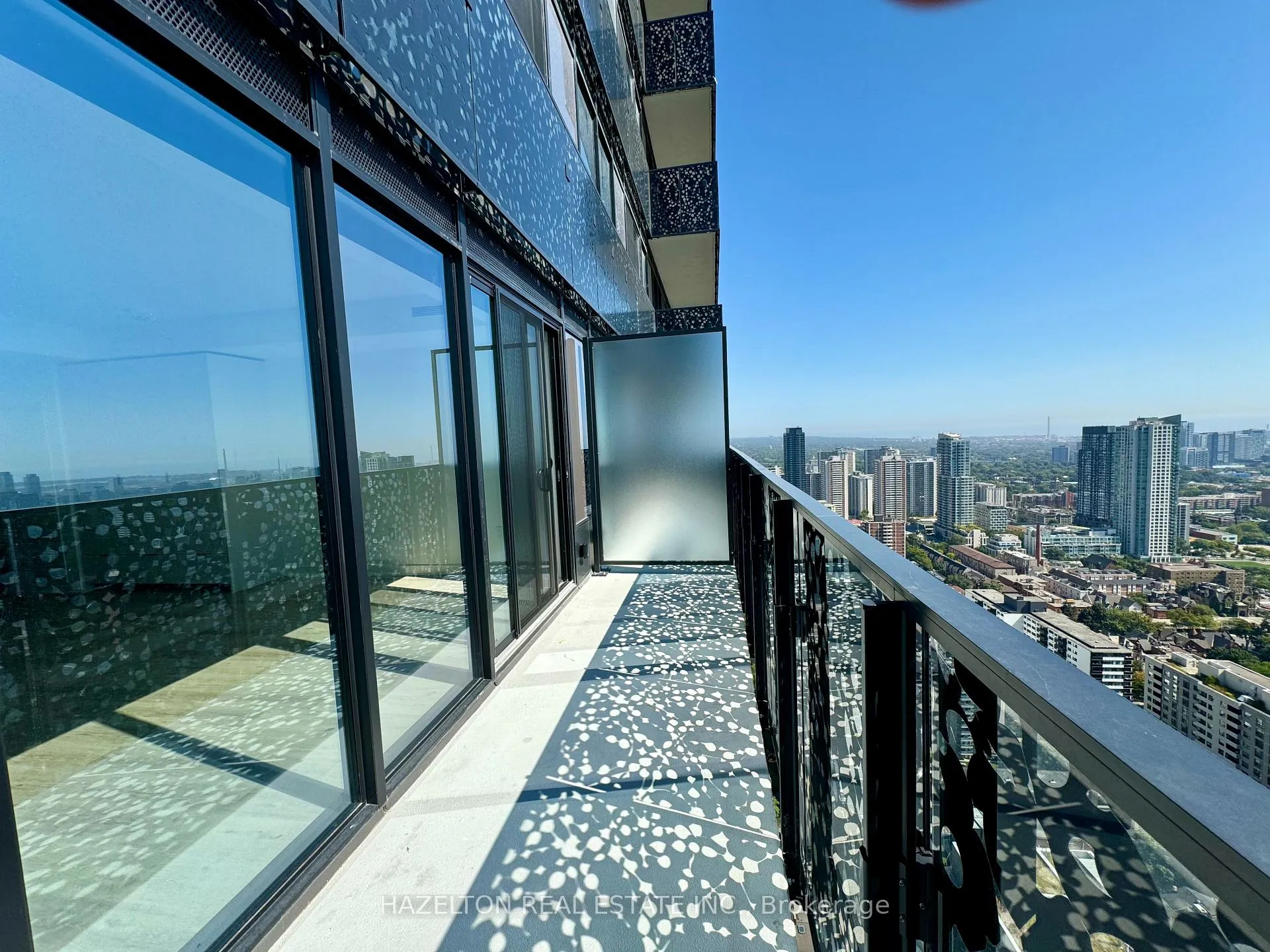 Photo 15 of Unit 4105, 55 Charles Street E, Toronto, Church-Yonge Corridor — HOMEH