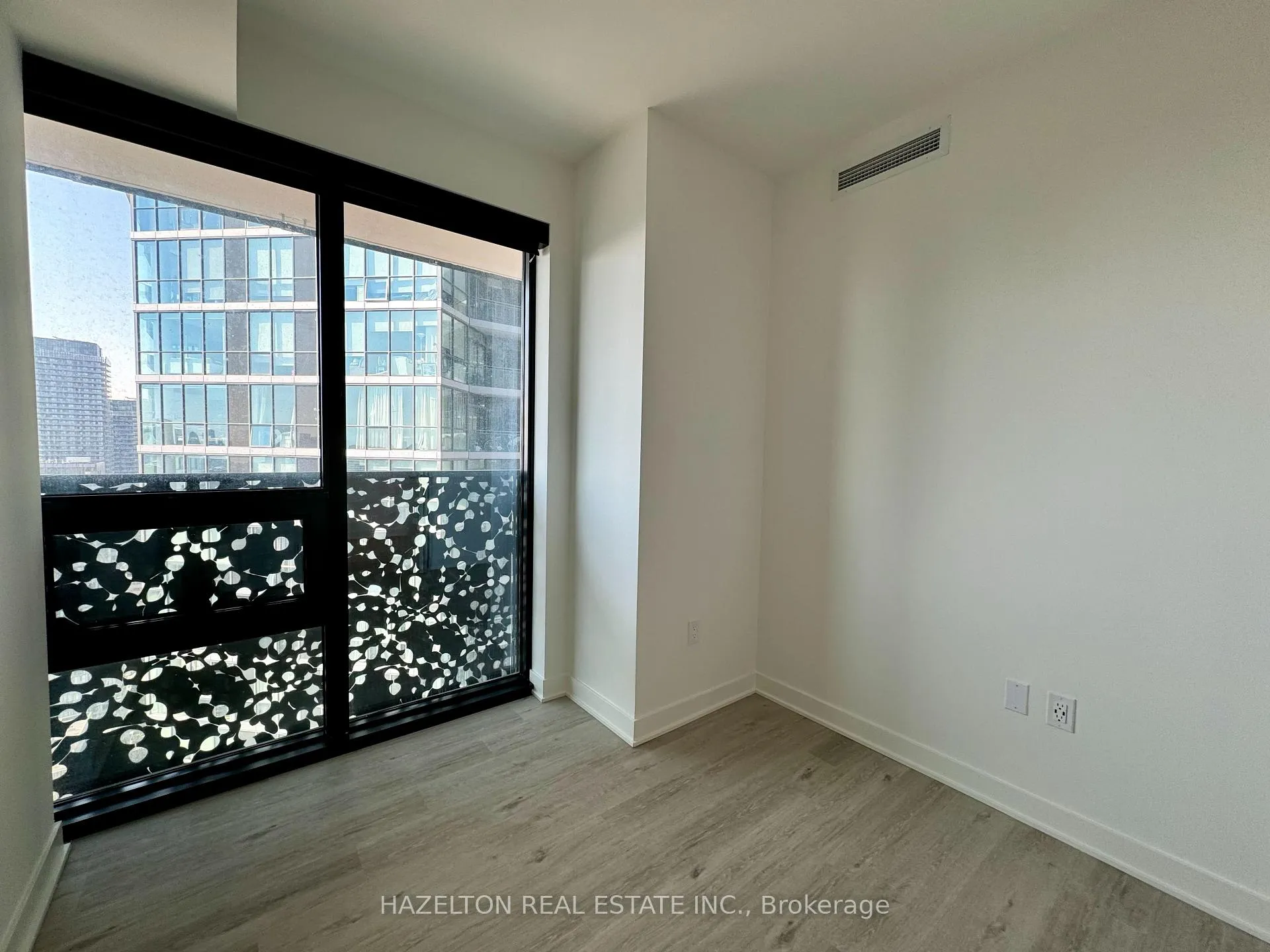 Photo 28 of Unit 4105, 55 Charles Street E, Toronto, Church-Yonge Corridor — HOMEH