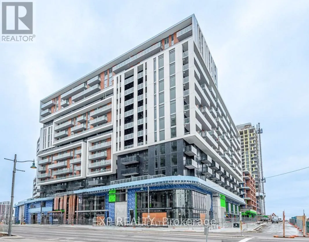 Front of Unit 1104B, 292 Verdale Crossing