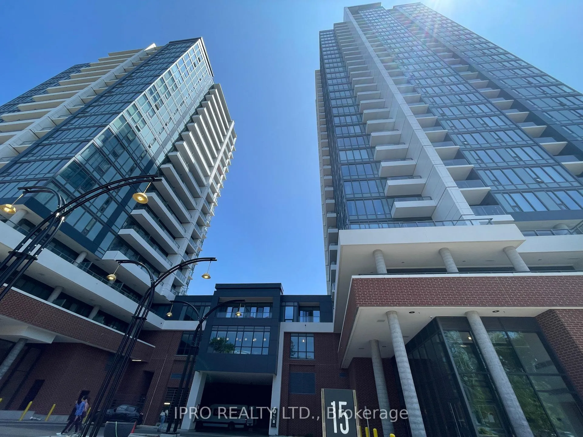 Photo 1 of 15 wellington Street, Kitchener — HOMEH