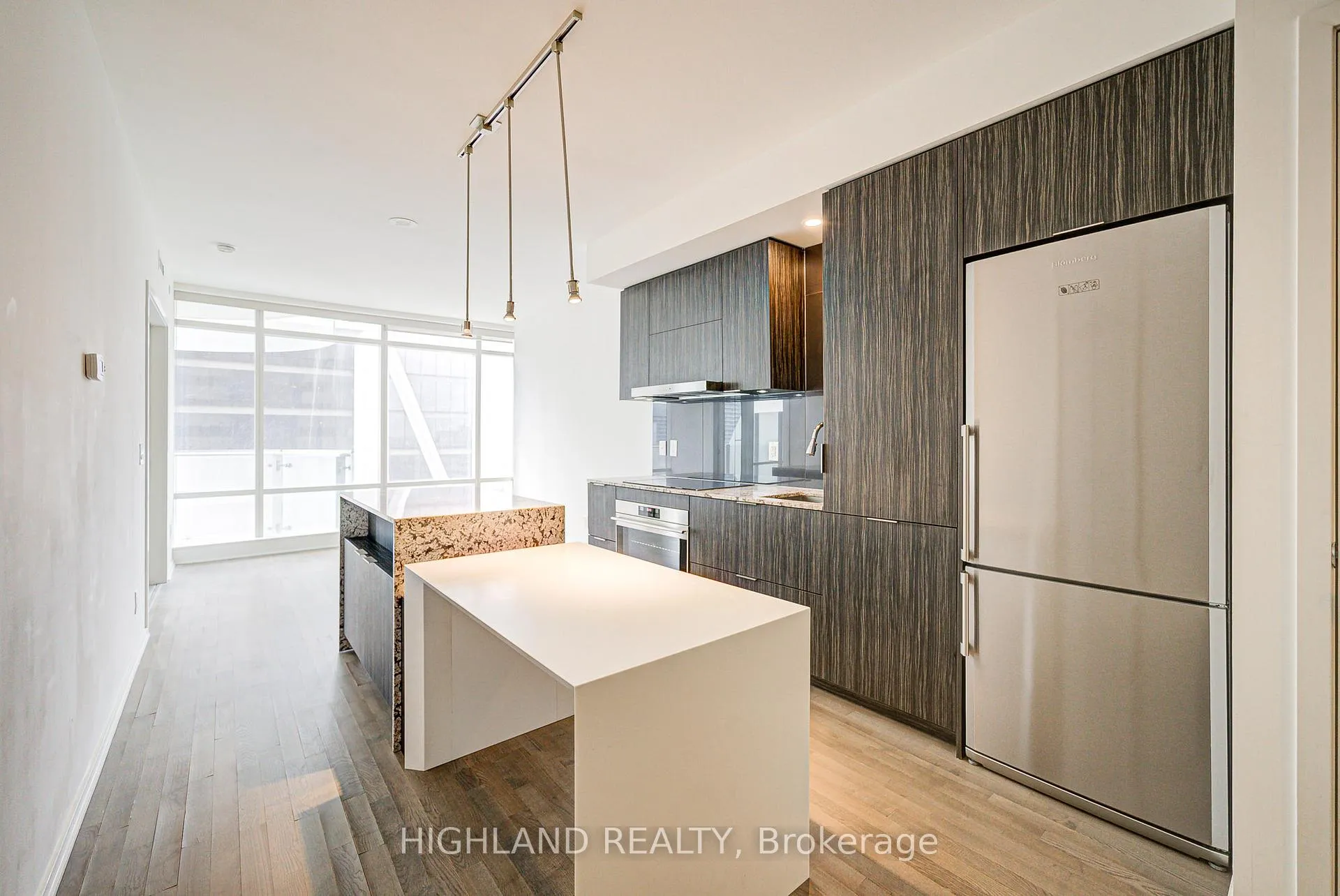 Photo 13 of Unit 3709, 1 Bloor Street E, Toronto, Church-Yonge Corridor — HOMEH
