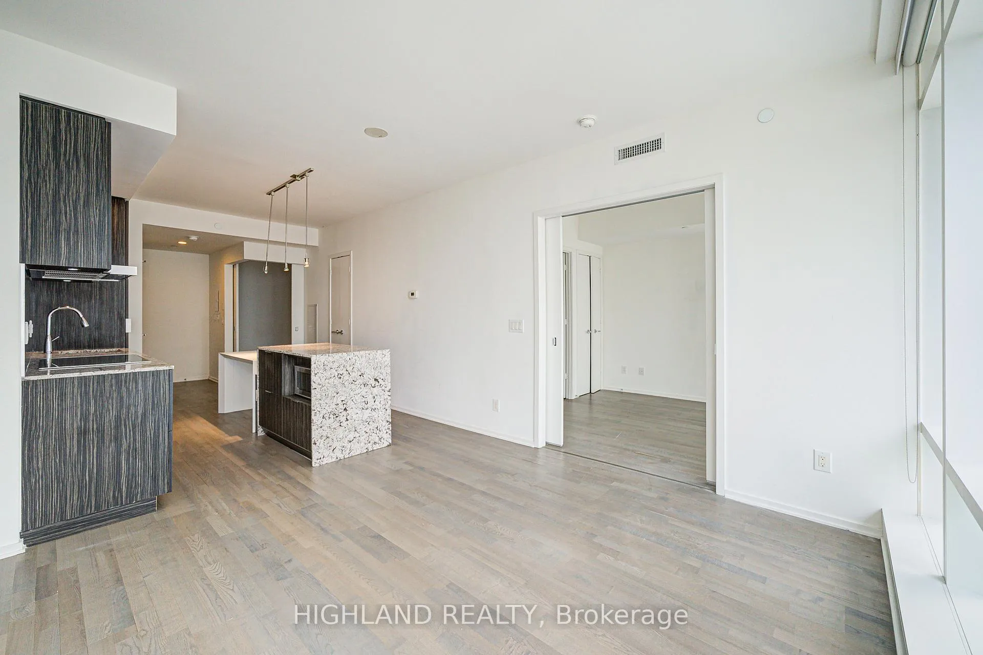 Photo 20 of Unit 3709, 1 Bloor Street E, Toronto, Church-Yonge Corridor — HOMEH