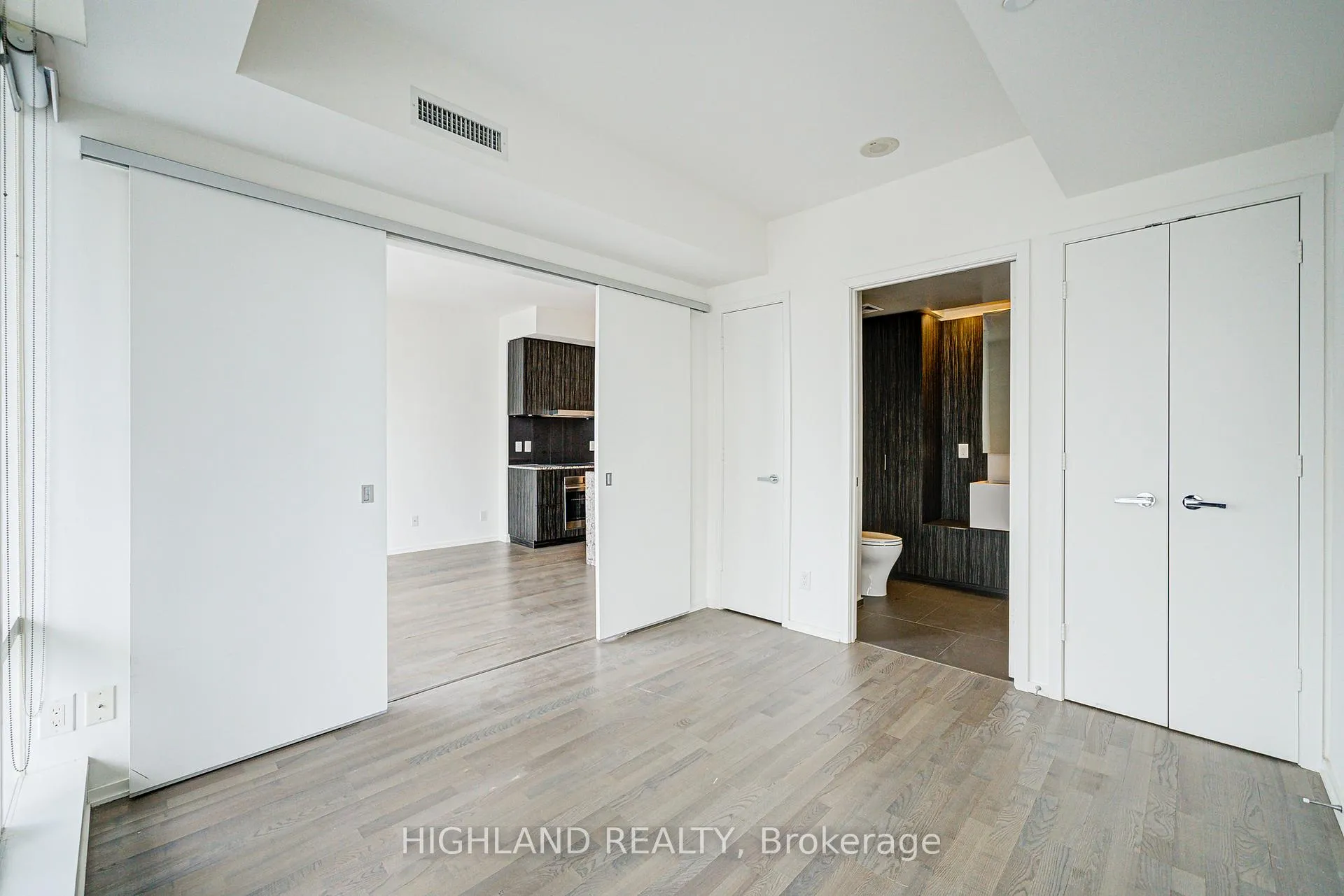 Photo 25 of Unit 3709, 1 Bloor Street E, Toronto, Church-Yonge Corridor — HOMEH