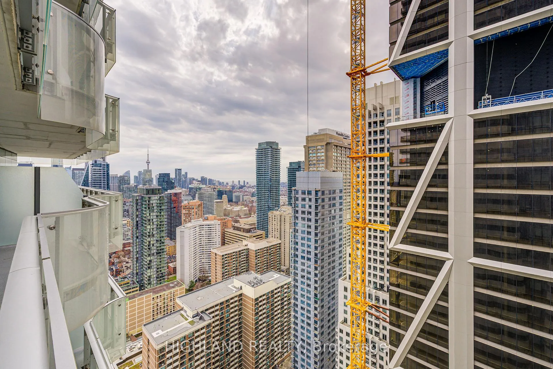 Photo 33 of Unit 3709, 1 Bloor Street E, Toronto, Church-Yonge Corridor — HOMEH