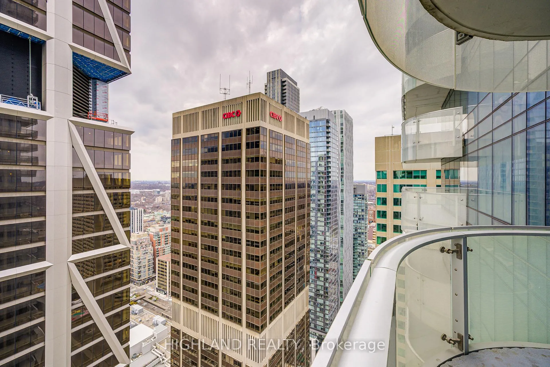 Photo 35 of Unit 3709, 1 Bloor Street E, Toronto, Church-Yonge Corridor — HOMEH